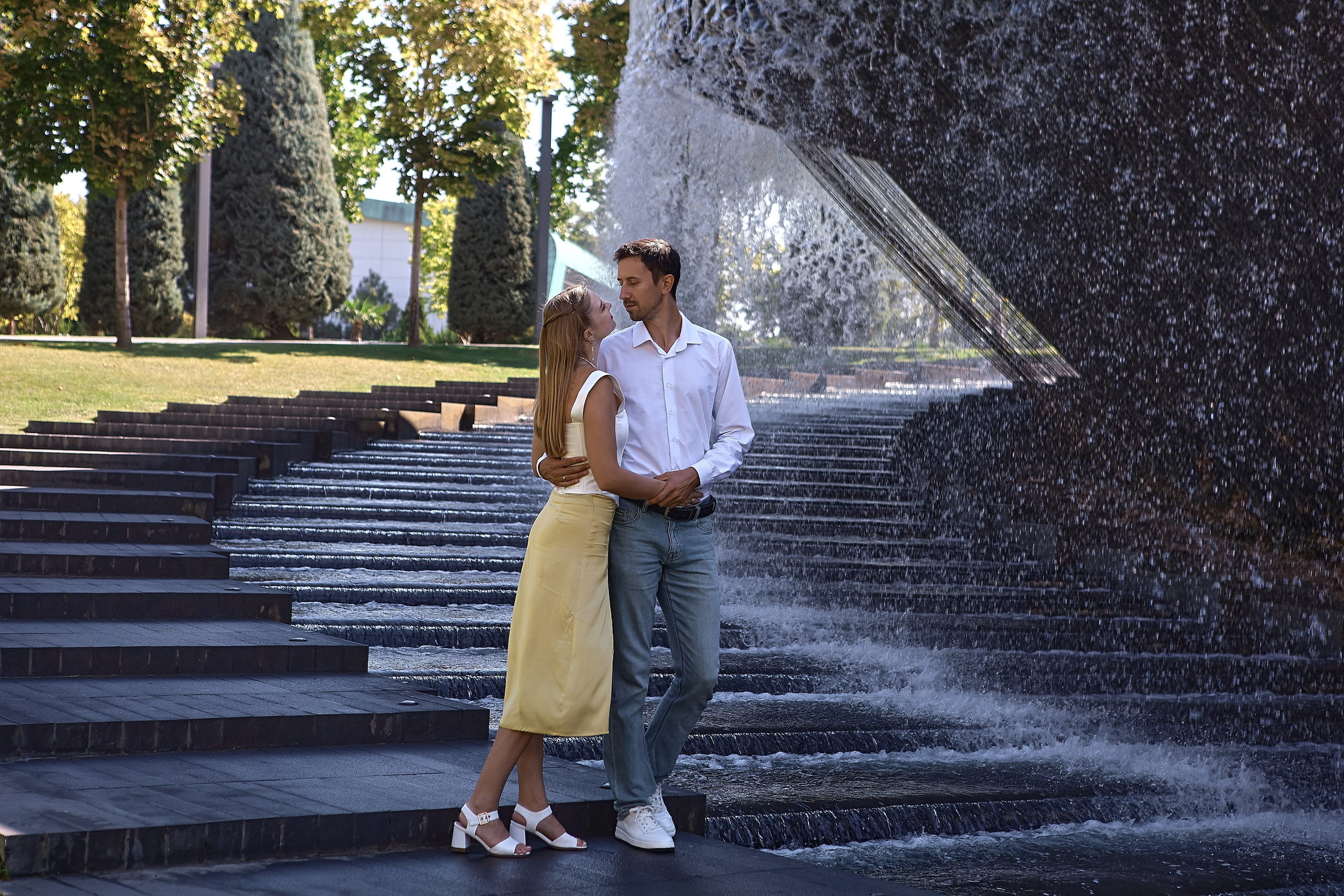 Фотосессия в стиле Love Story в парке Галицкого г. Краснодар. Семейный и свадебный фотограф в Краснодаре Михеева Светлана