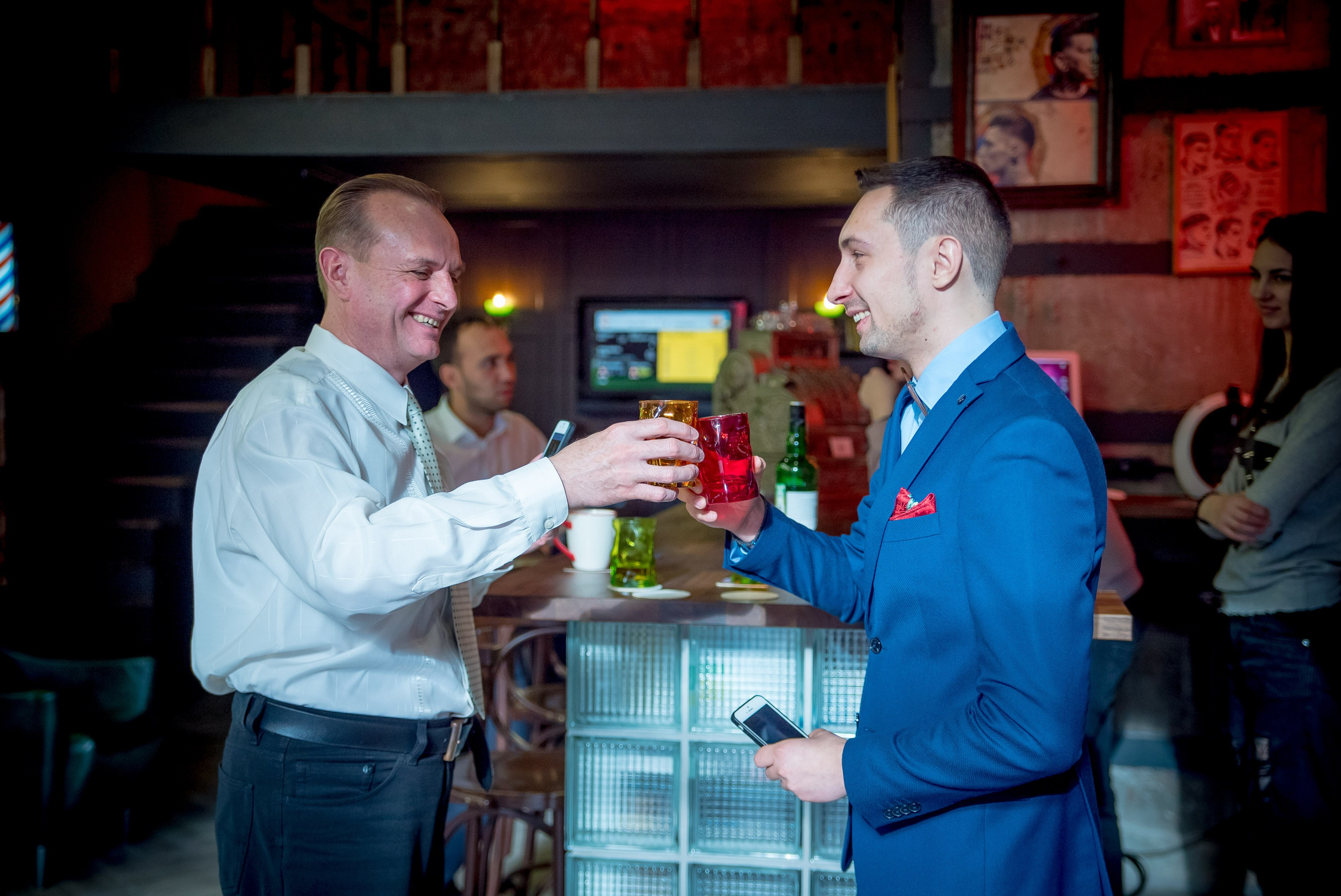 Свадебный фотограф в Ростове-на-Дону. Свадебная фотография в Ростове-н. Максим Матвийченко и Виктория Басова профессионалы своего дела