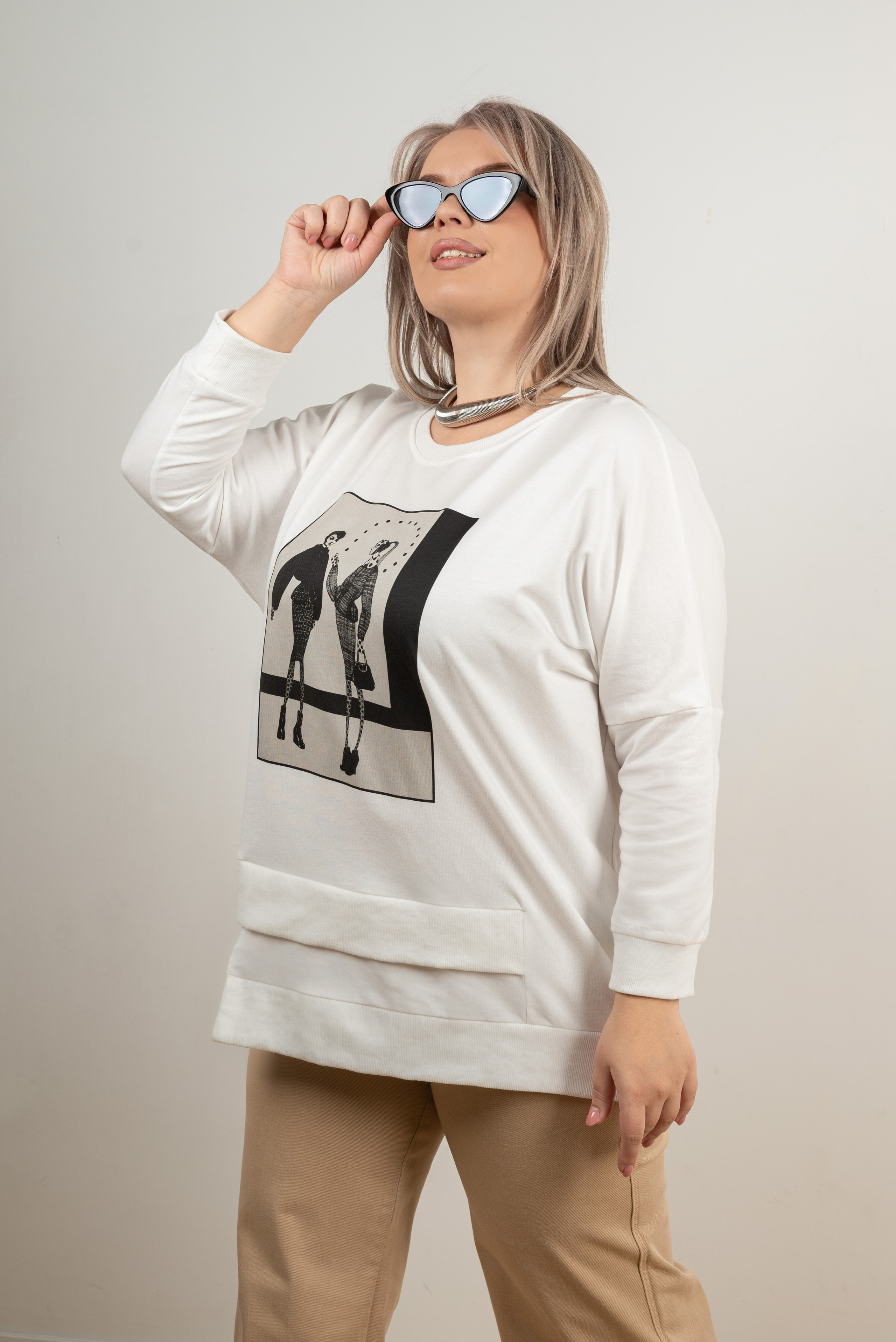 Футболки и костюмы plus size. Предметный фотограф, фото для маркетплейсов Пятигорск, КМВ