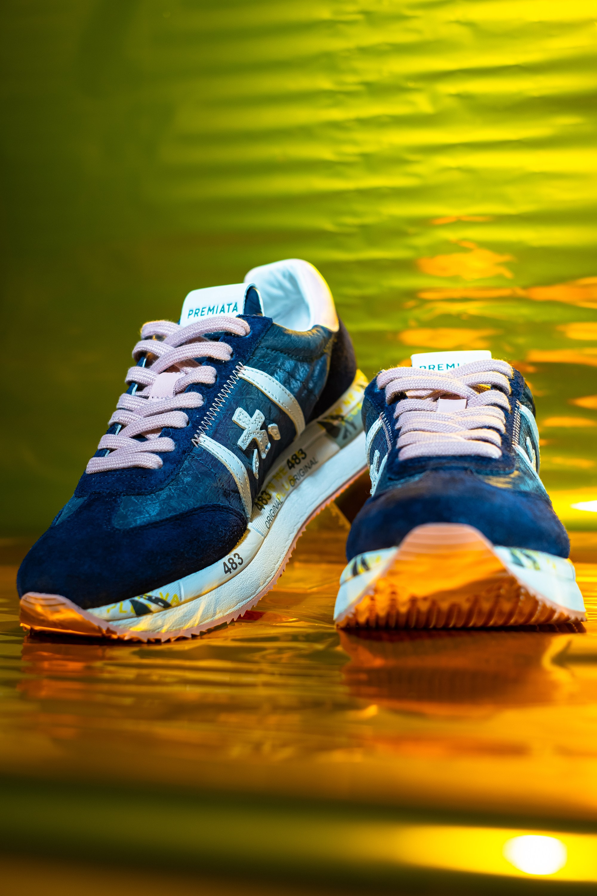 Предметная съёмка для маркетплейсов обуви. Предметный фотограф в Симферополе Антон Катунин