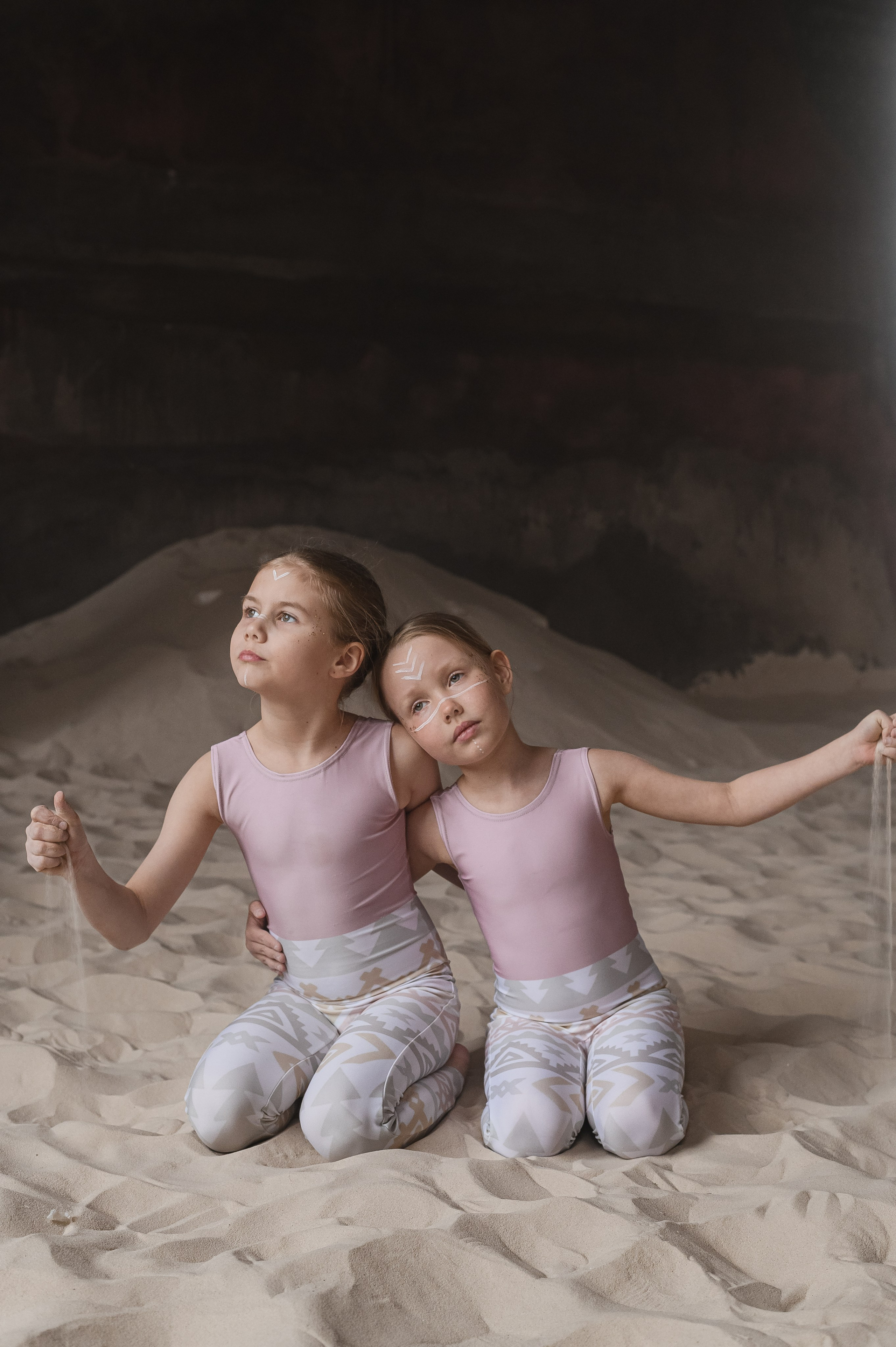 ВВЕРХ ДНОМ. SAND. Профессиональный репортажный, коммерческий фотограф в Санкт-Петербурге