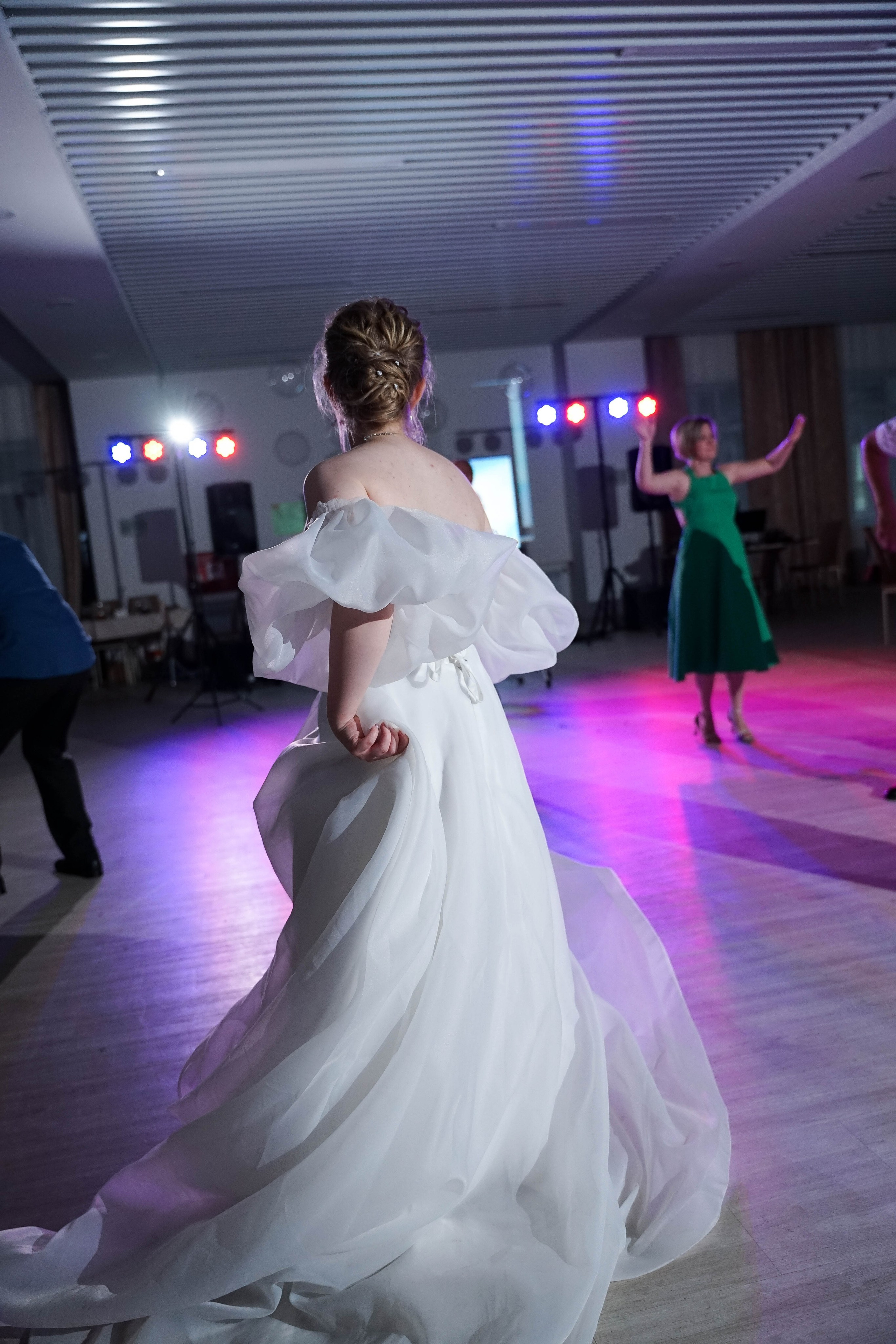 Свадьба в дождь