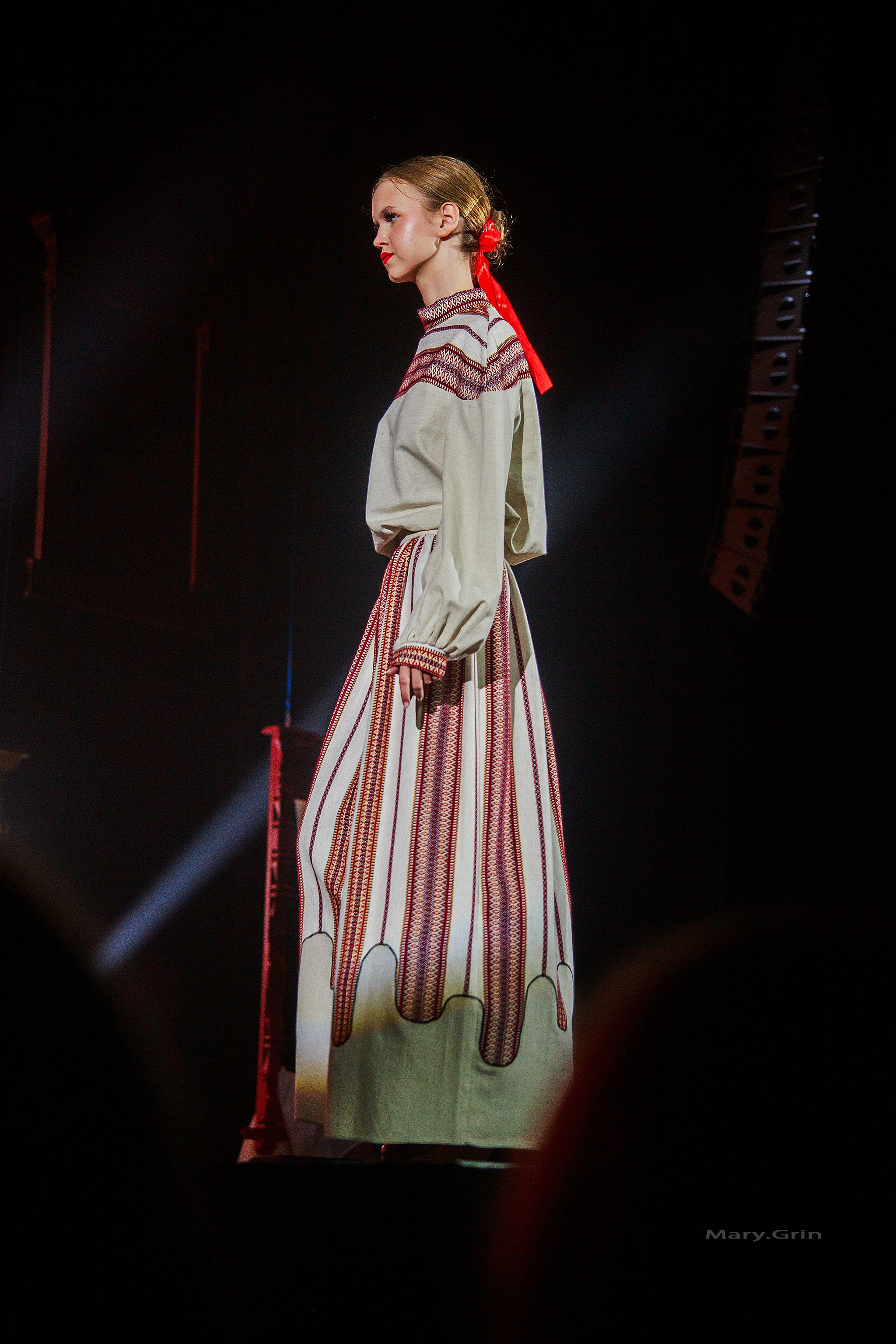 Подиумный спектакль «стиль Надежды» 2025. Детский и семейный фотограф, фотограф мероприятий Нижний Новгород