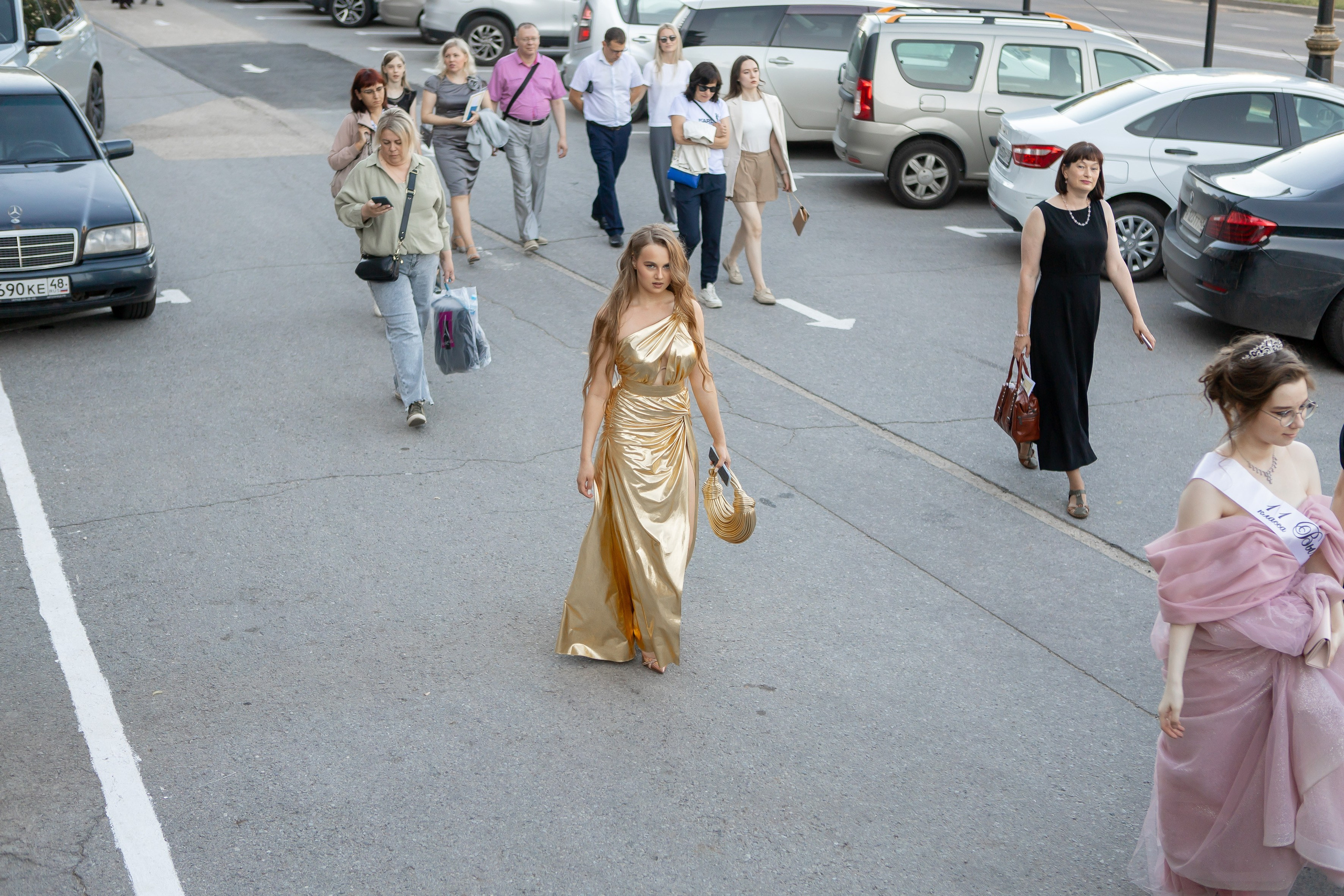 Выпускной Гимназия 12 2024 г. Свадебный и портретный Фотограф в Липецке Дмитрий Котюков