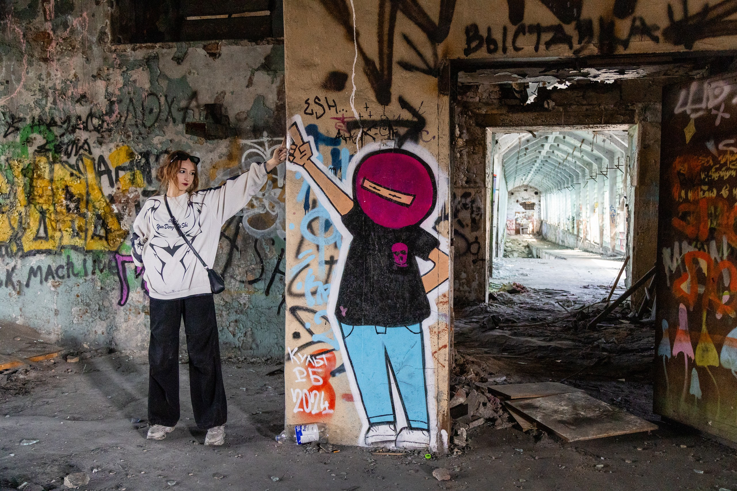 Фотосессия на заводе Красный Треугольник для Полины. Фотограф в Санкт-Петербурге — Сергей Петров