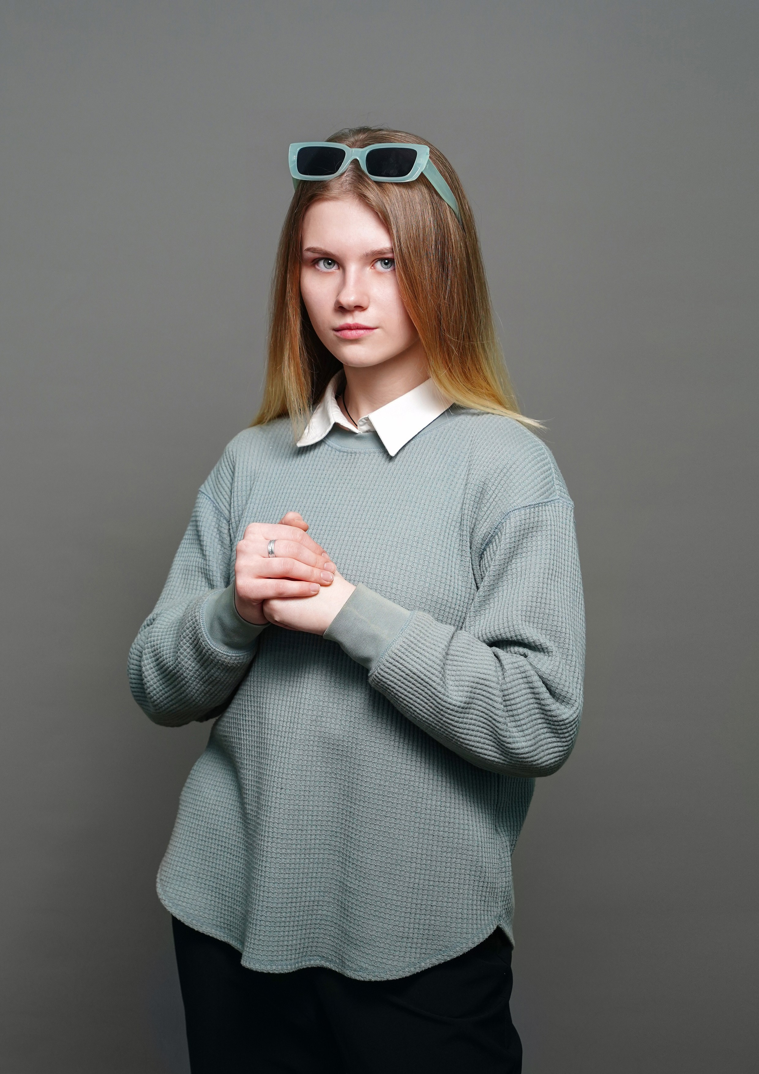 Портреты старшие классы. MEMENTO.Выпускные альбомы, школьные, юбилейные и другие книги. Ростов-на-Дону