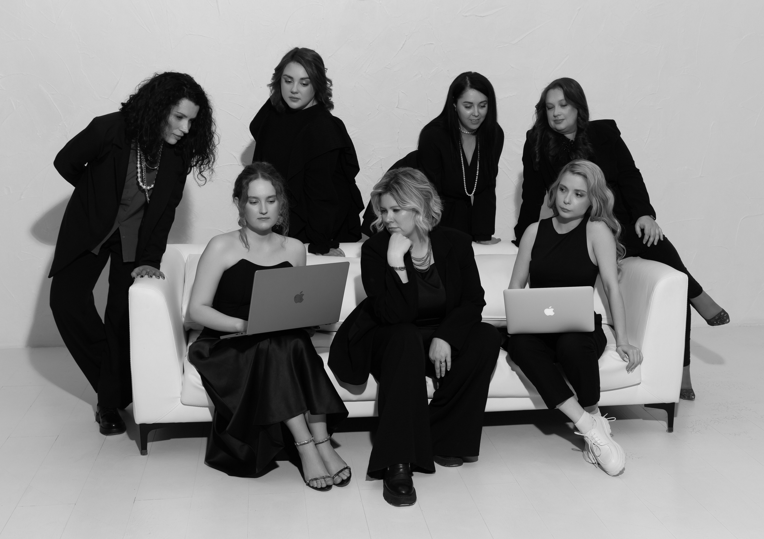 Деловой девичник. Фотограф свадебный, репортажный, индивидуальный, фото для маркетплейсов, брендов, автосалонов