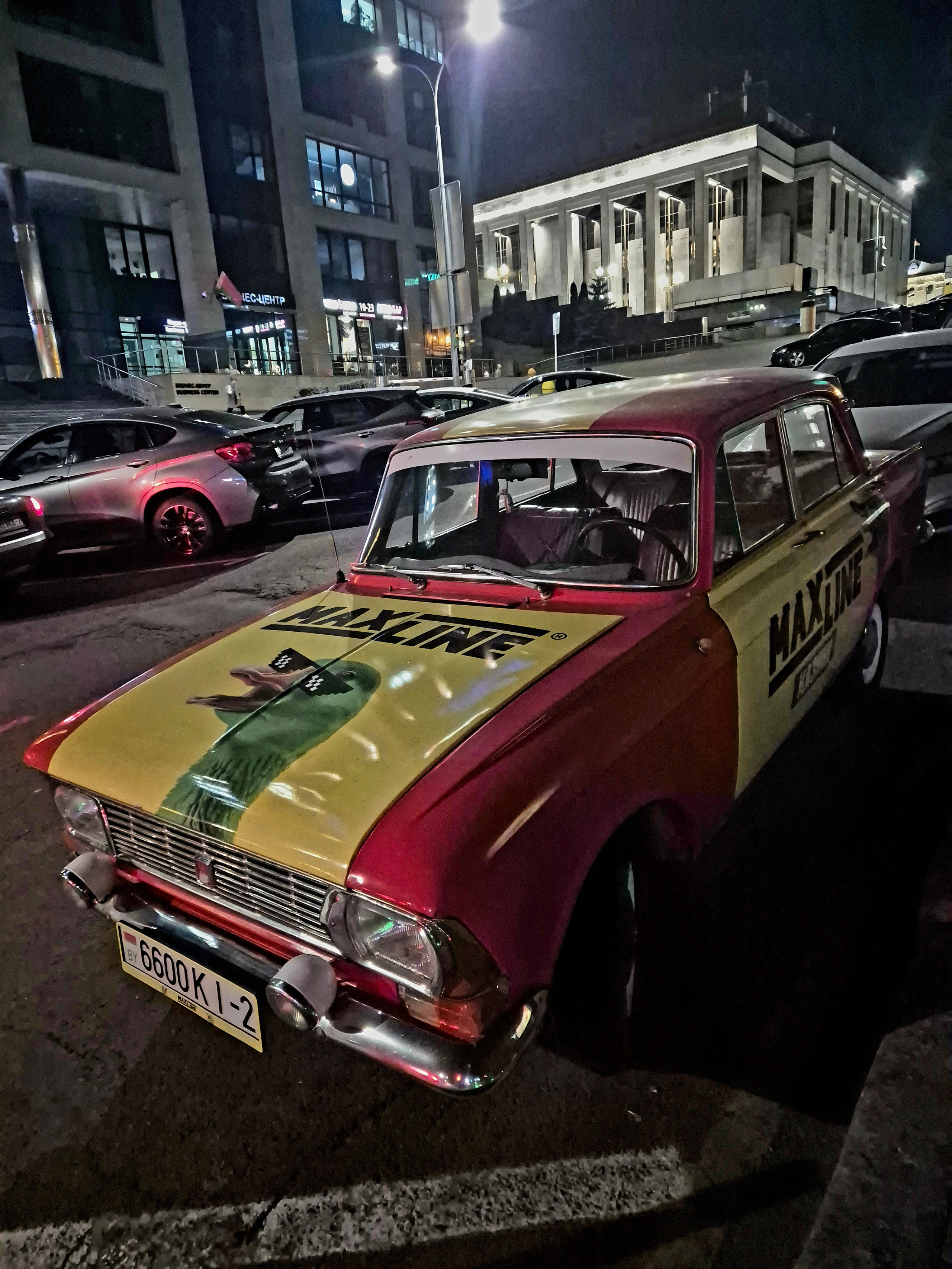 В рабочие дни погулять удавалось только ночью