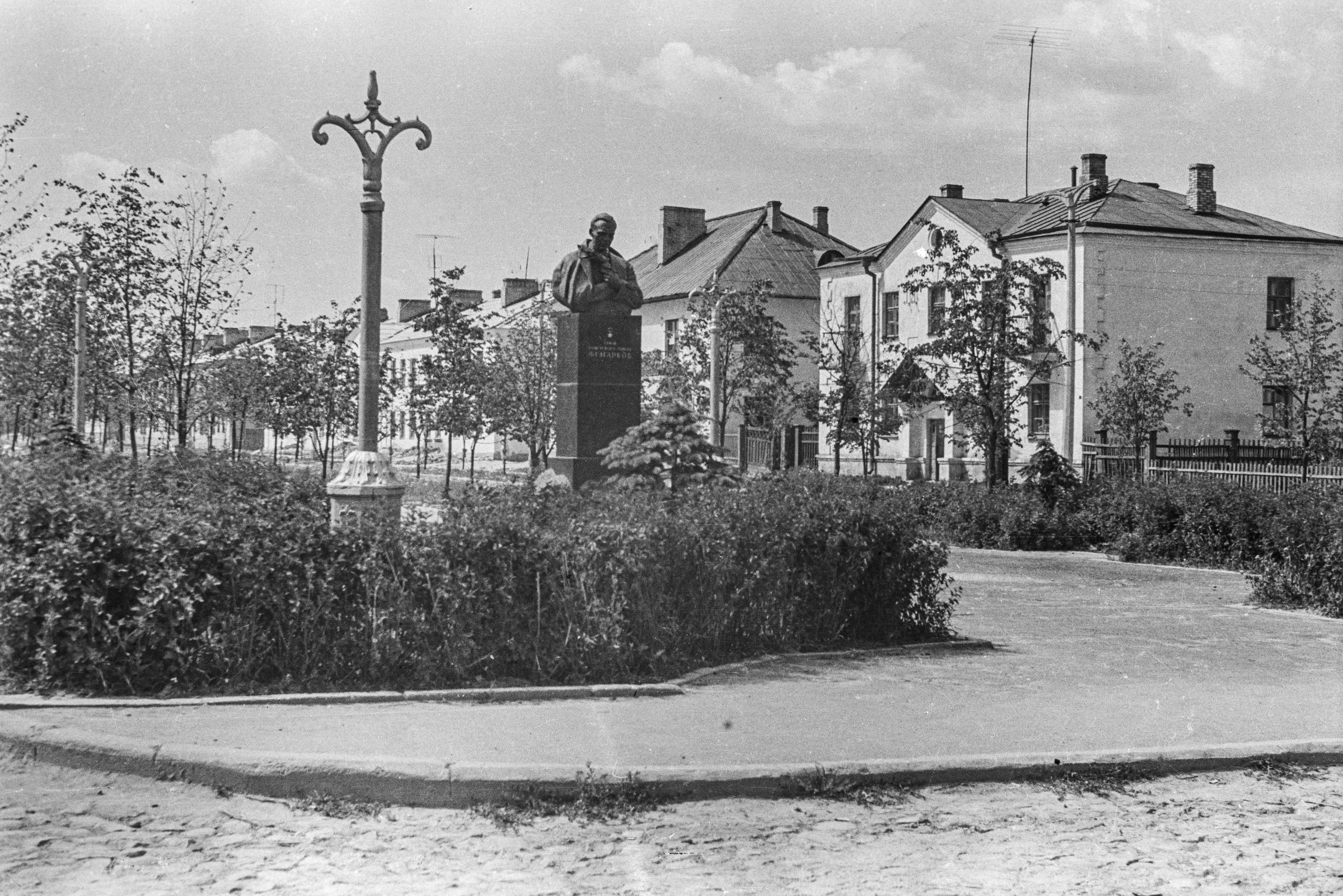 ул. Маркова