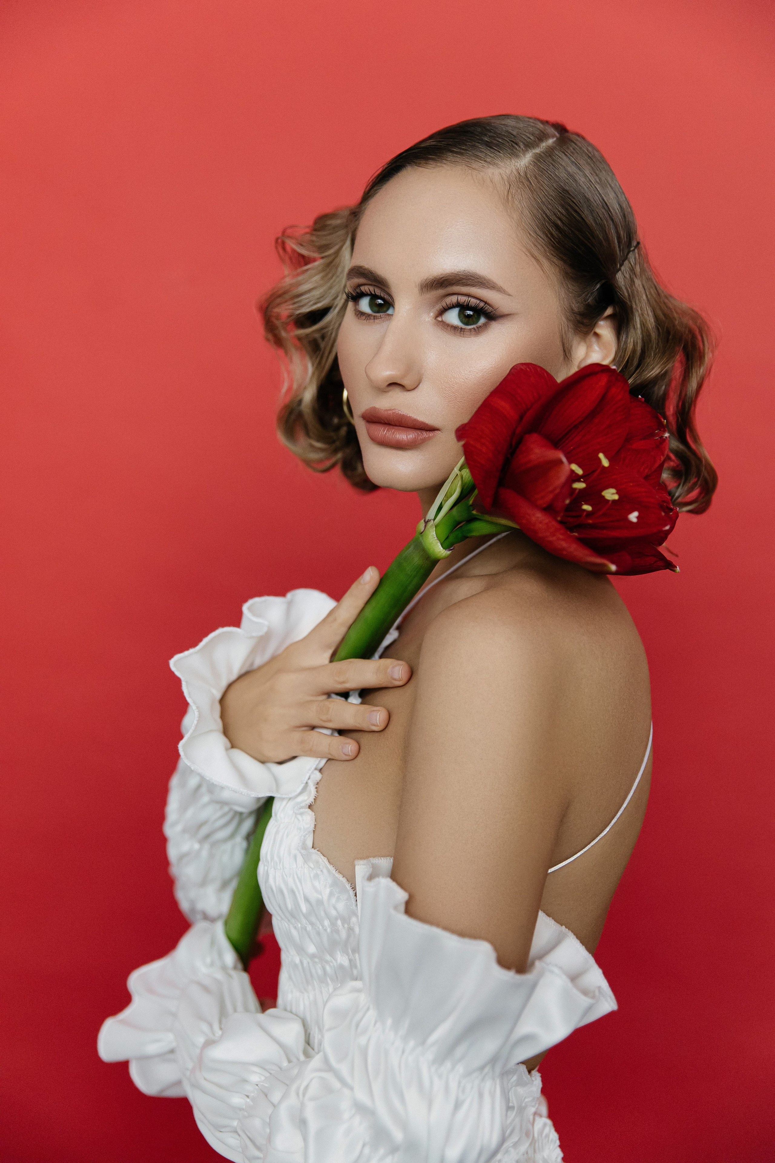 СЪЕМКА УТРО НЕВЕСТЫ. Фотограф индивидуальных женских портретов и LOVEstory в Москве