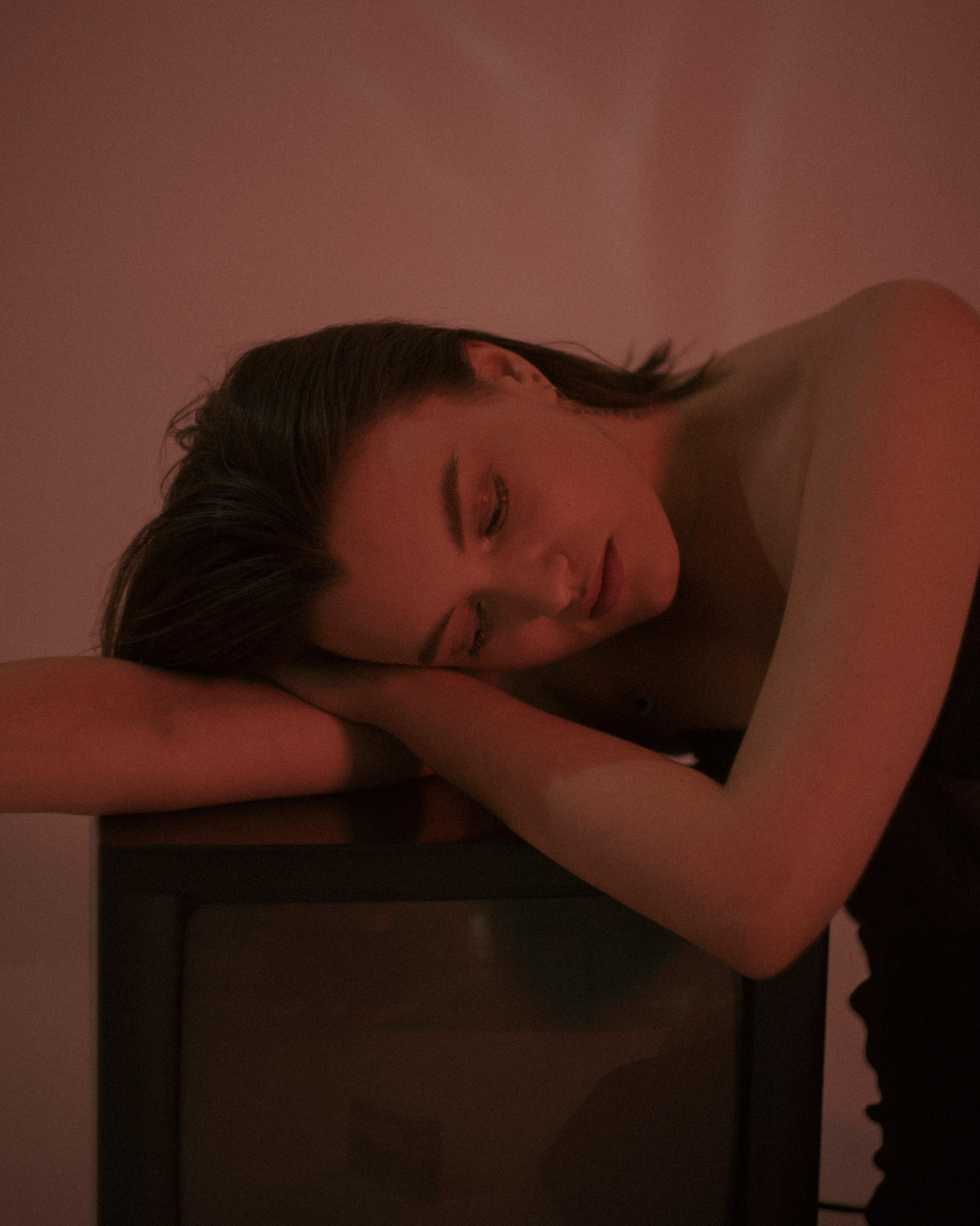 Studio photoshoot with colorful light. Katya Che | Photographer | Beograd