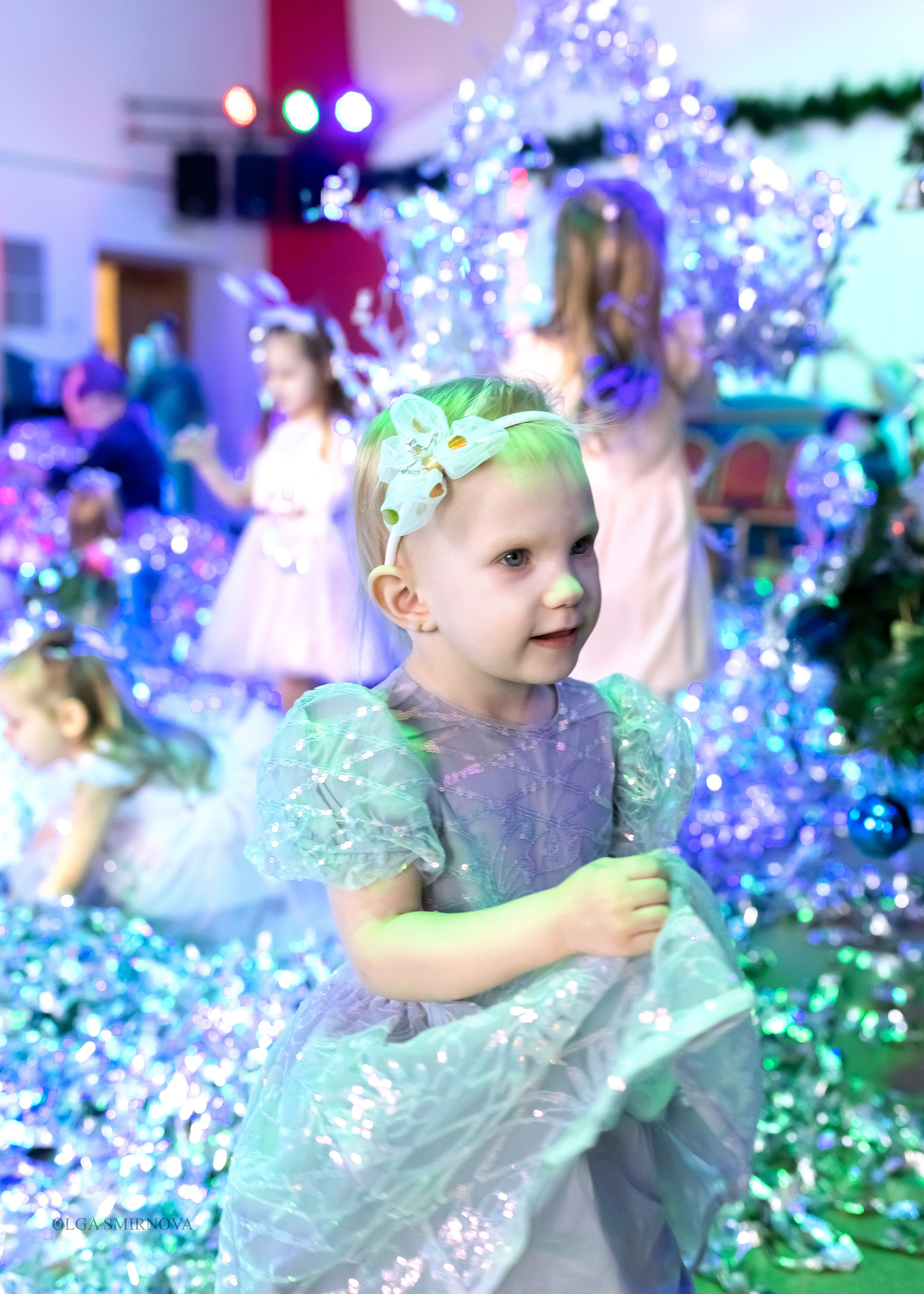 Утренник в ДОФ 04.01.25. Ольга Смирнова юрист, фотограф