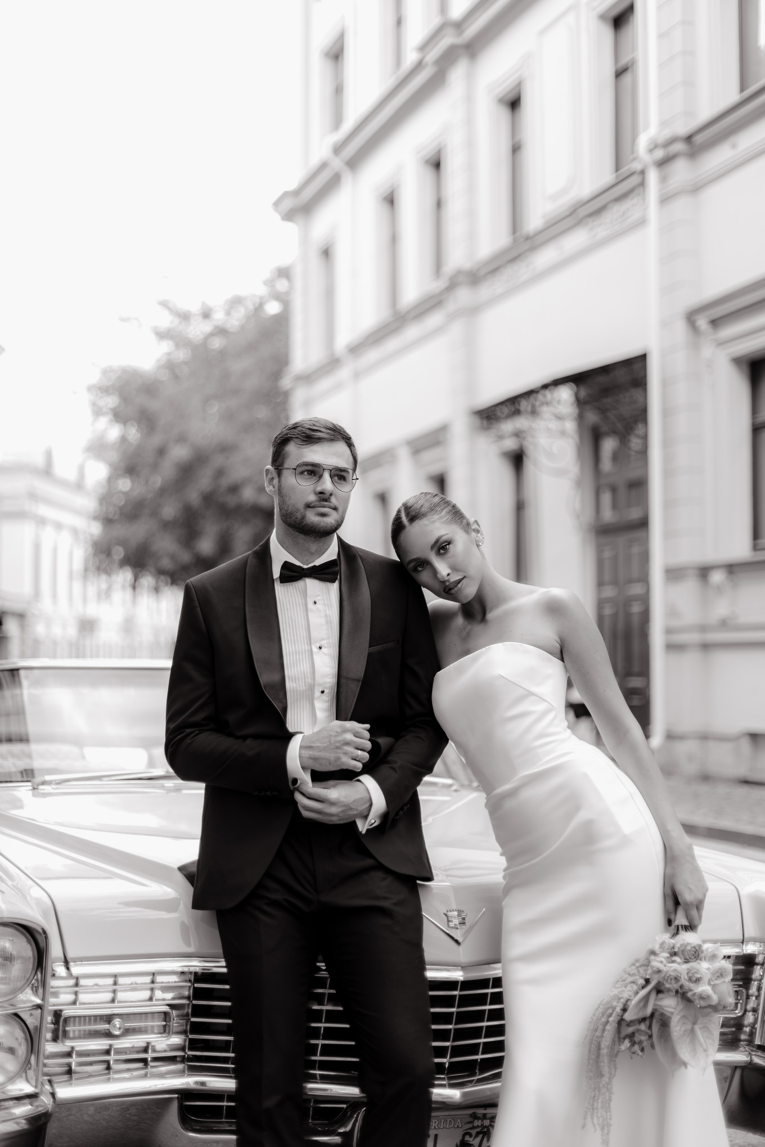 Фотосессия с кабриолетом в Москве свадебная. Свадебный фотограф Москва. Фотограф в Москве Валерия Рожкова