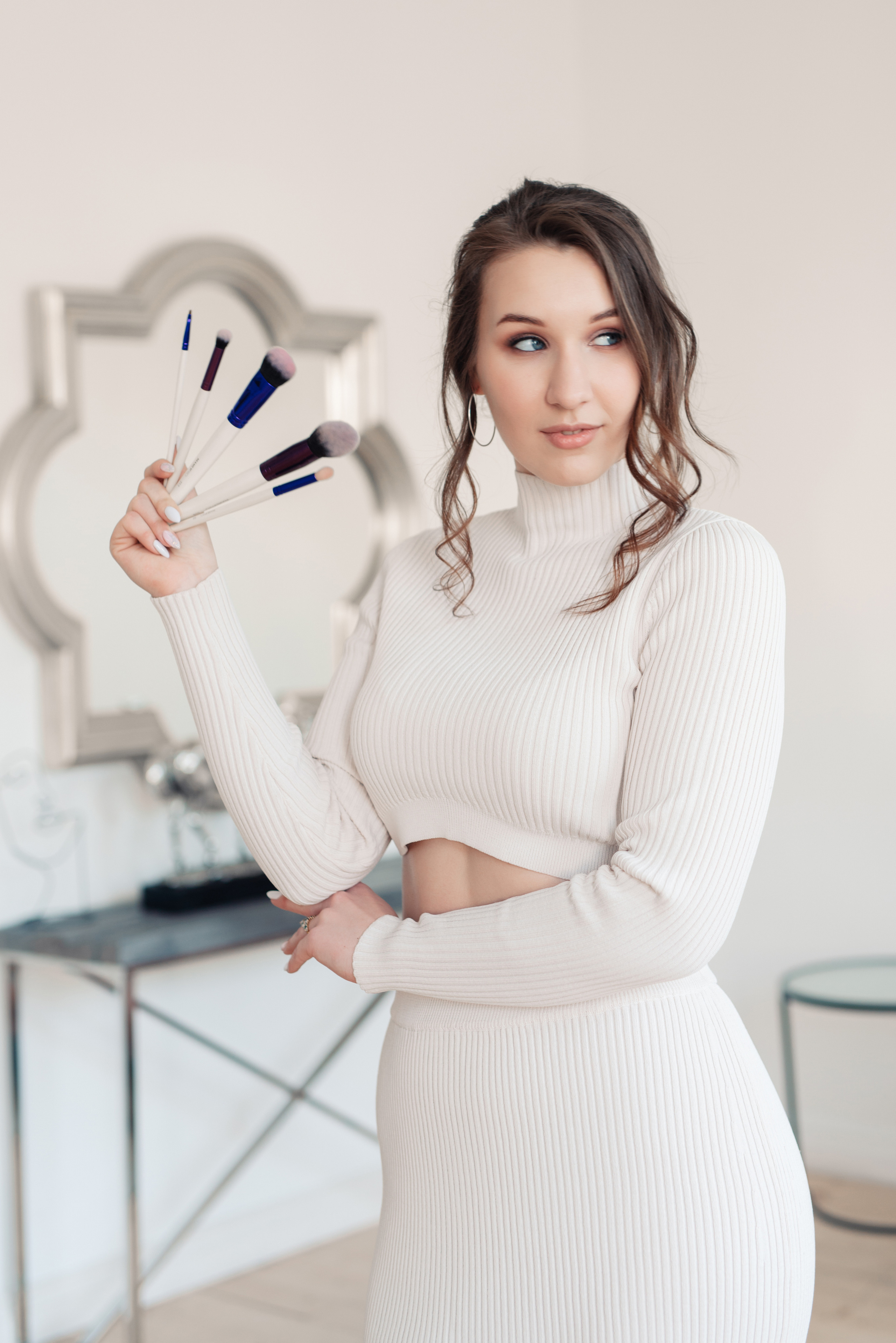 Елена. Стилист по прическам | Визажист. Фотограф в Санкт-Петербурге и Ленинградской области