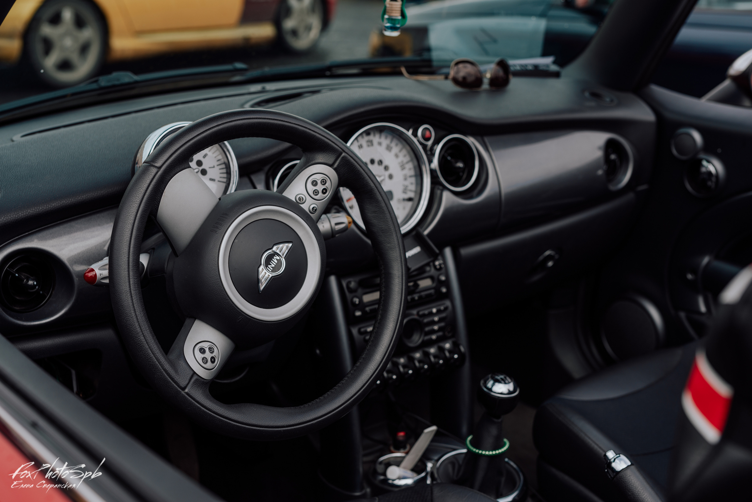 Открытие кабрио сезона 2022. Фотограф в Санкт-Петербурге и Ленинградской области