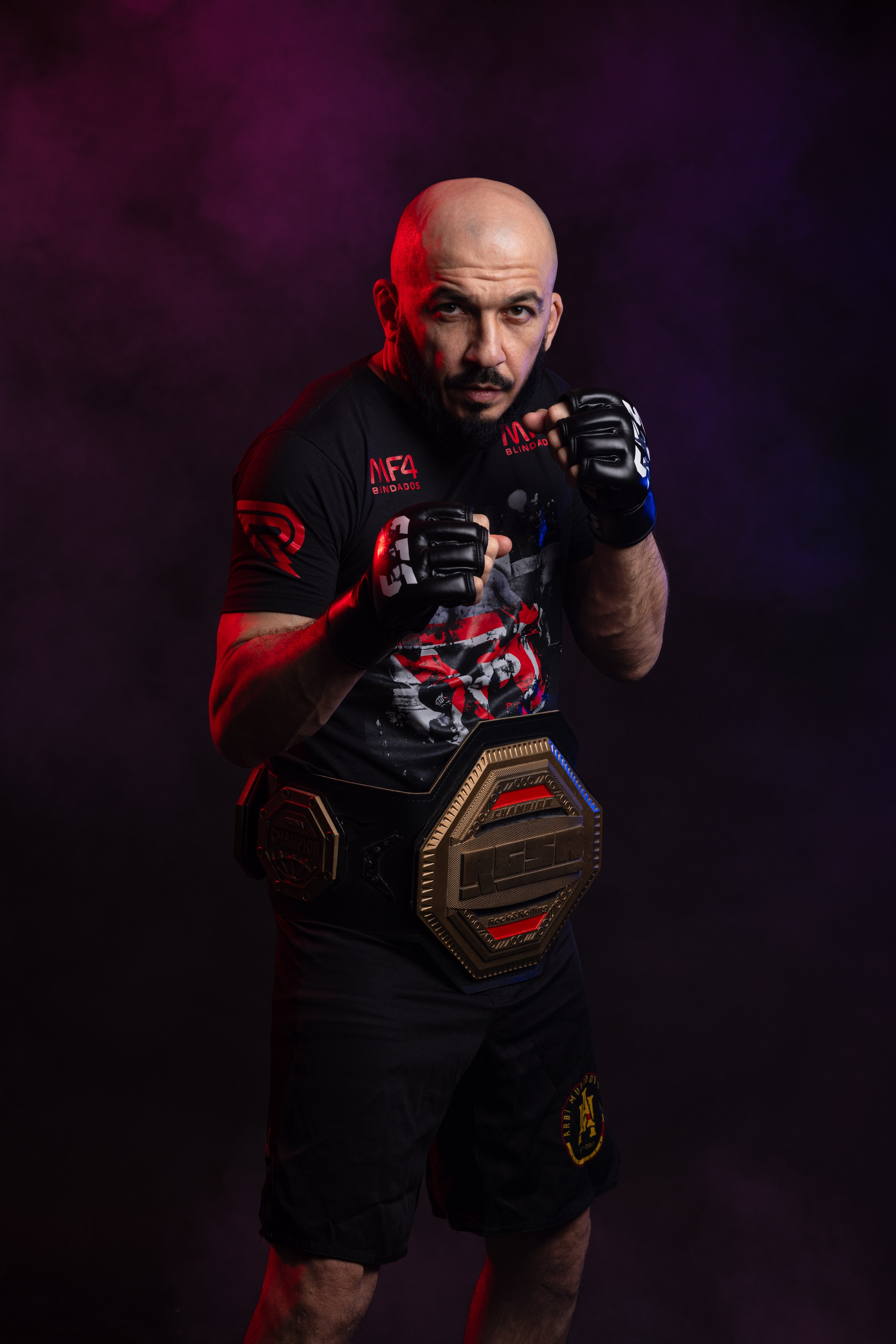 MMA. Студийный и свадебный фотограф в Грозном Махашев Харон