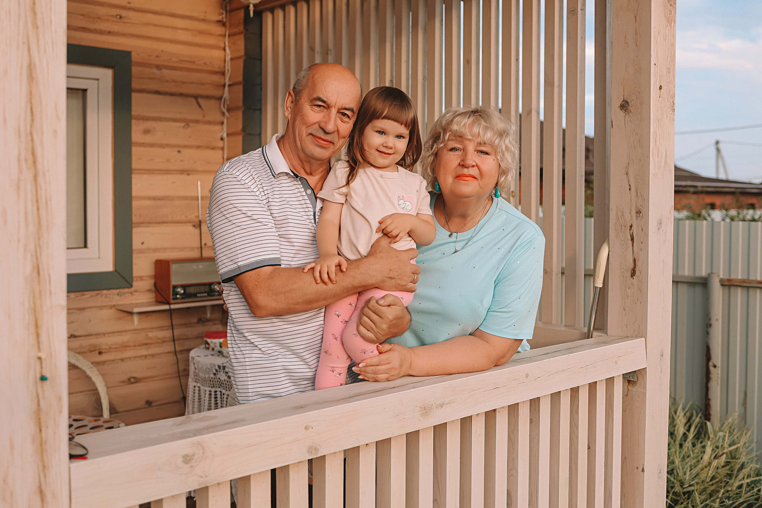 Дачная. Семейный фотограф Тюмень, фотограф на роды Салмина Мария