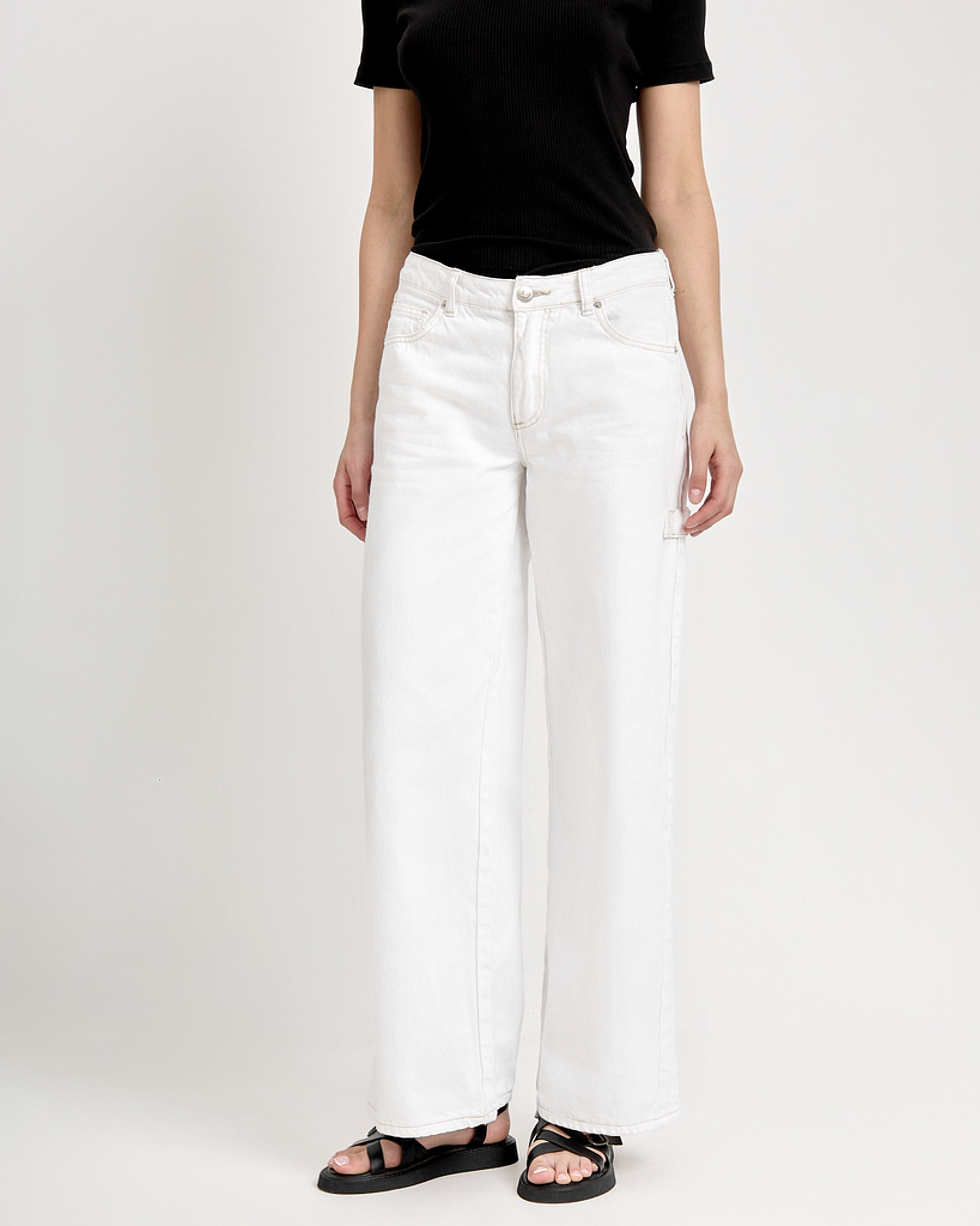 Lamoda Catalog. Марина Конор, портретный фэшн и контент фотограф в Москве