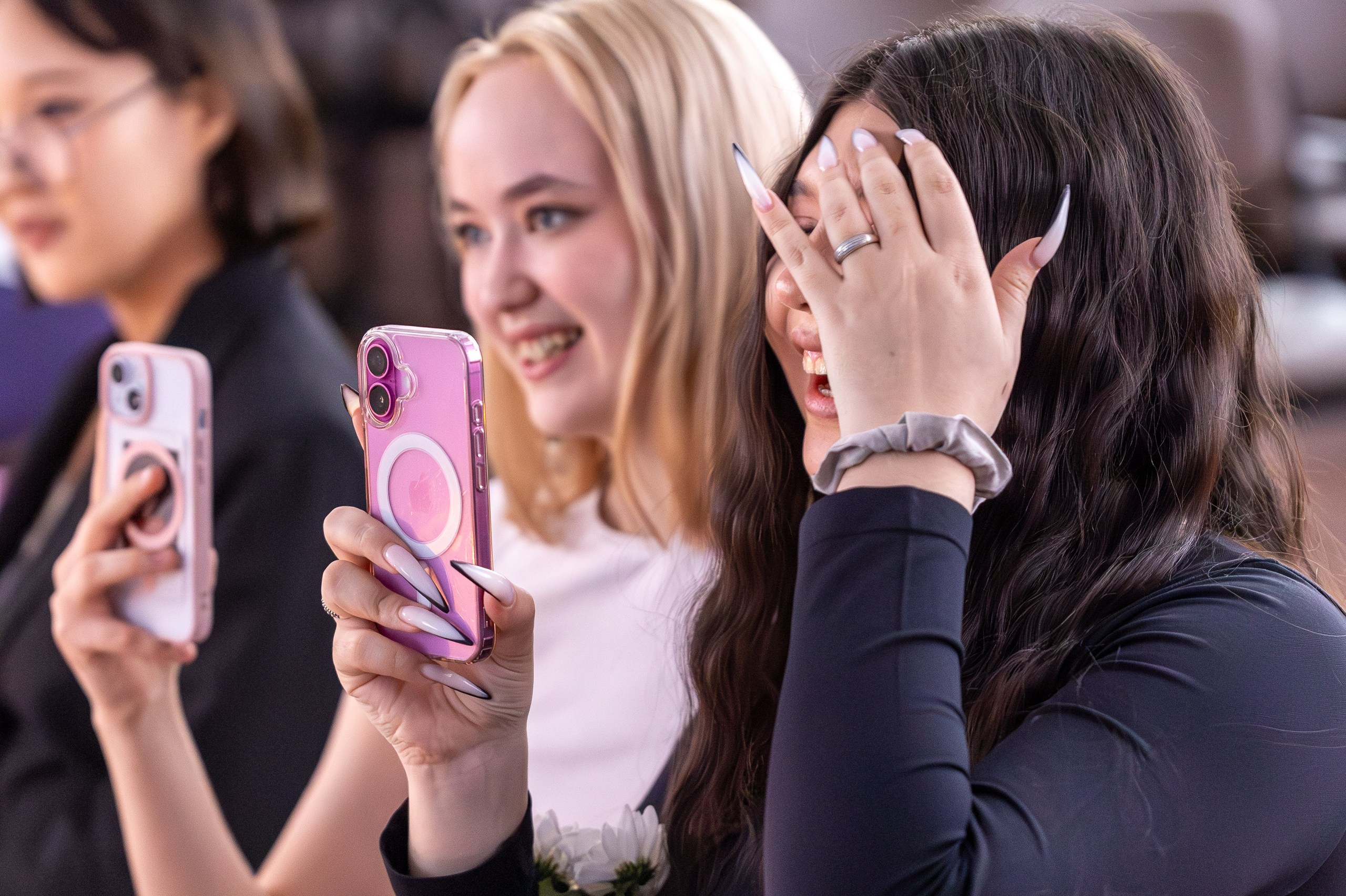 8 марта 2026. Поздравление ребят из 11 класса своих одноклассниц. Главная