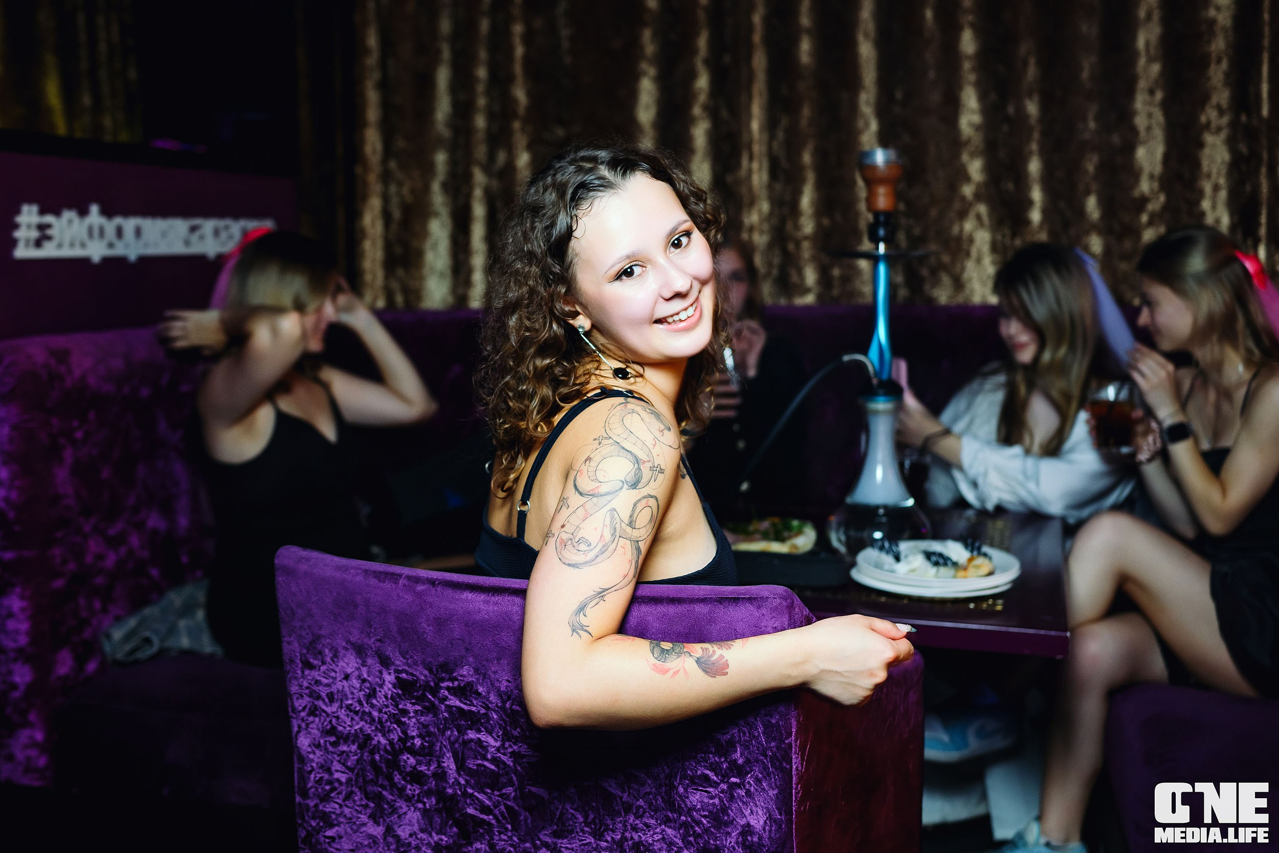 Фоторепортаж из караоке-клуба Эйфория. One Media Life: фоторепортажи, фотоотчеты с мероприятий и заведений