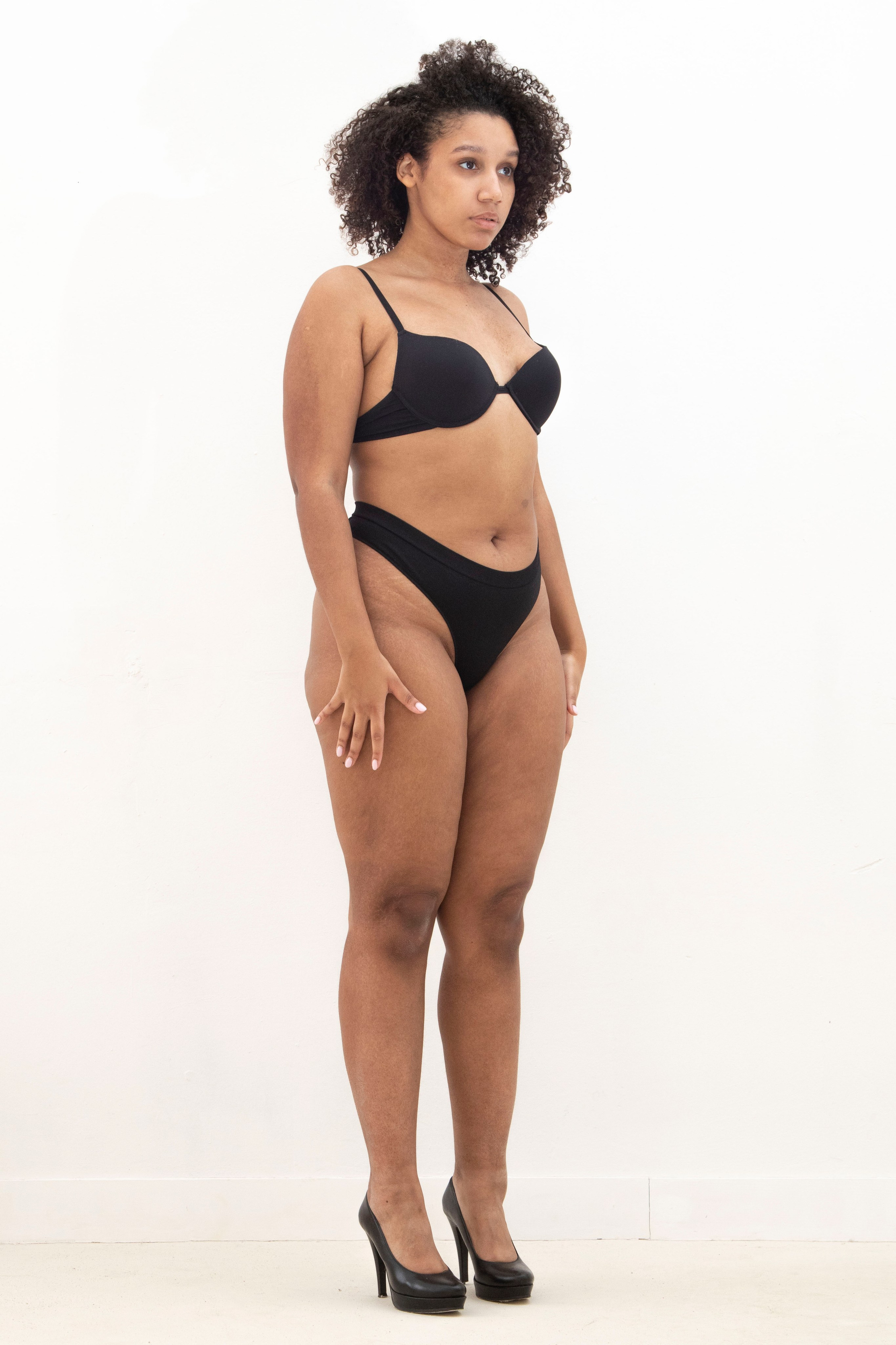 Ольга. Фотограф для брендов Любовь Батина (Спб/Мск)