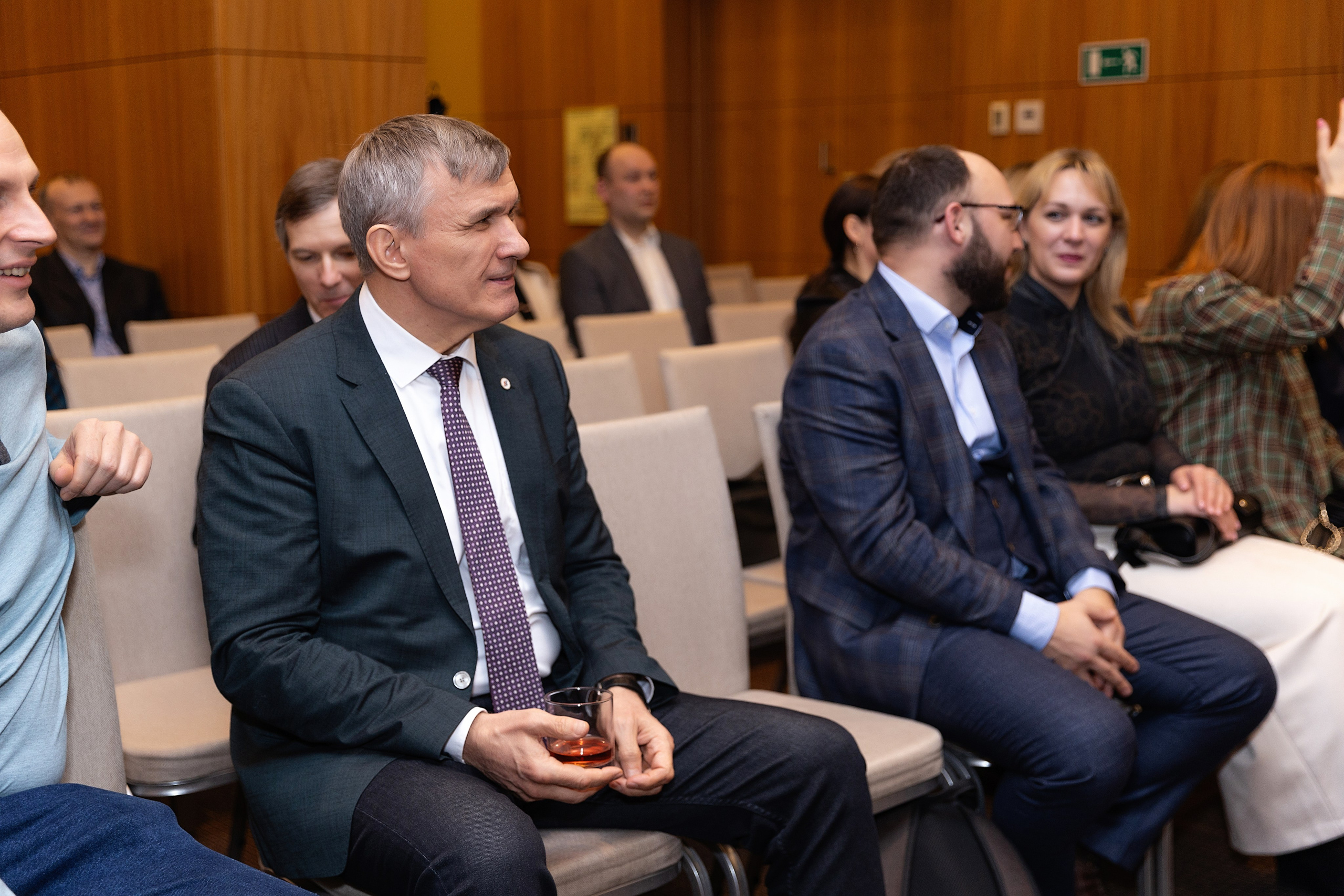 Бизнес-сообщество RU-talk конференция. Фотограф Москва