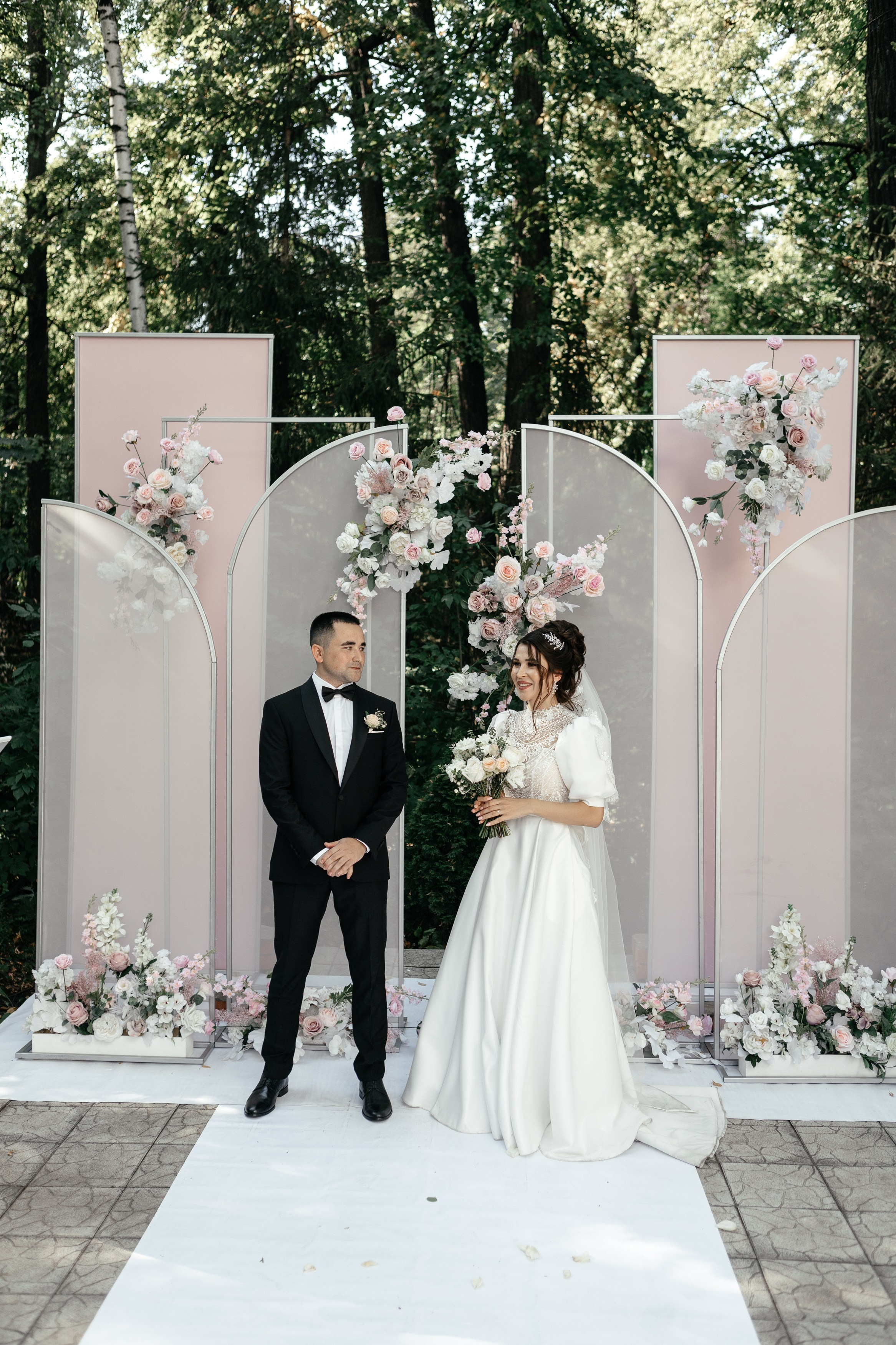 Свадебный фотограф Уфа — Руслан ГабдлисламовЖивые эмоции, красивые кадры, воспоминания на всю жизнь.Работаю по всей Республике Башкортоста. Свадебный фотограф Уфа Руслан Габдлисламов