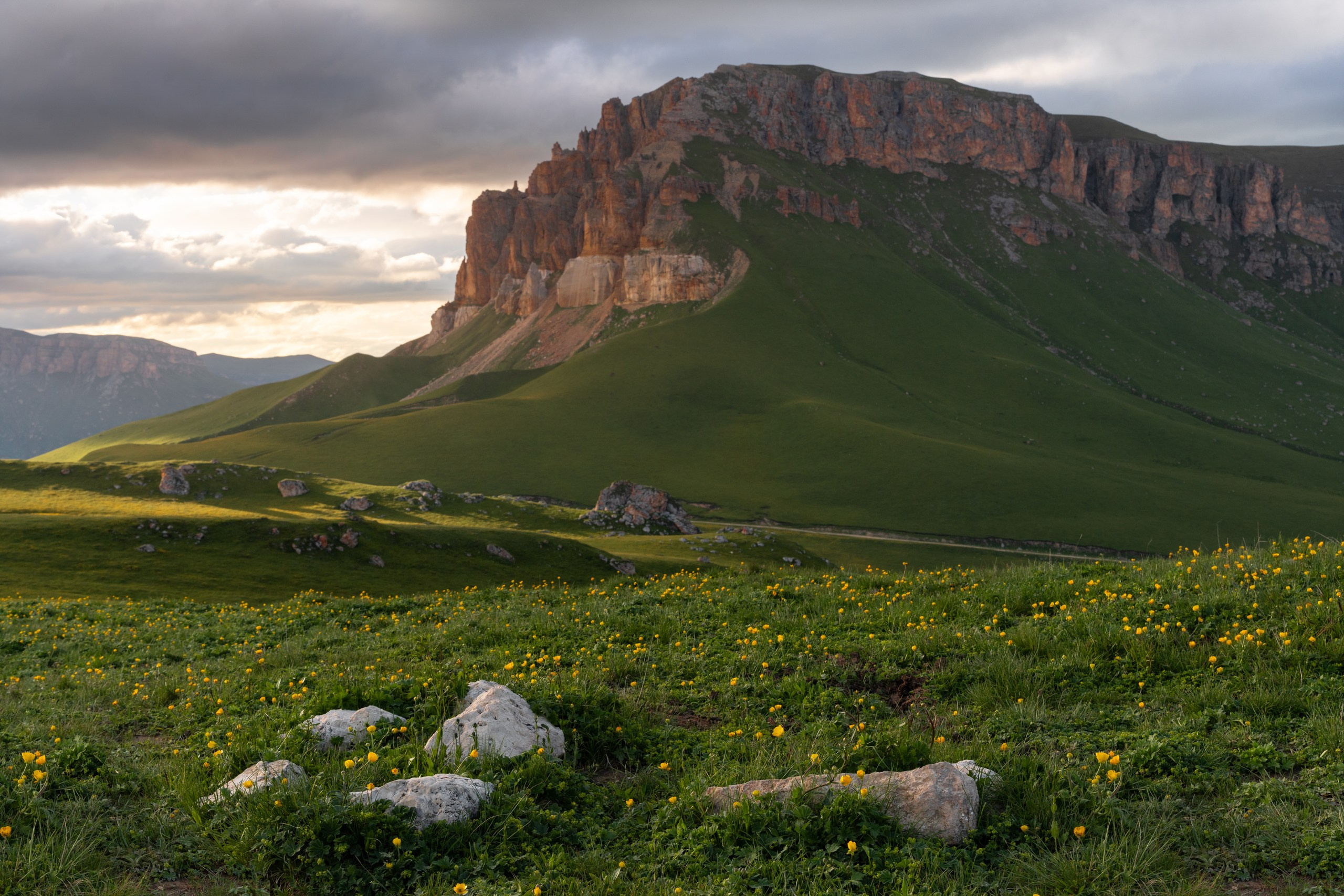 Кавказ. Фотограф в Красноярске Нерозя Александр. Пейзаж, природа, портрет