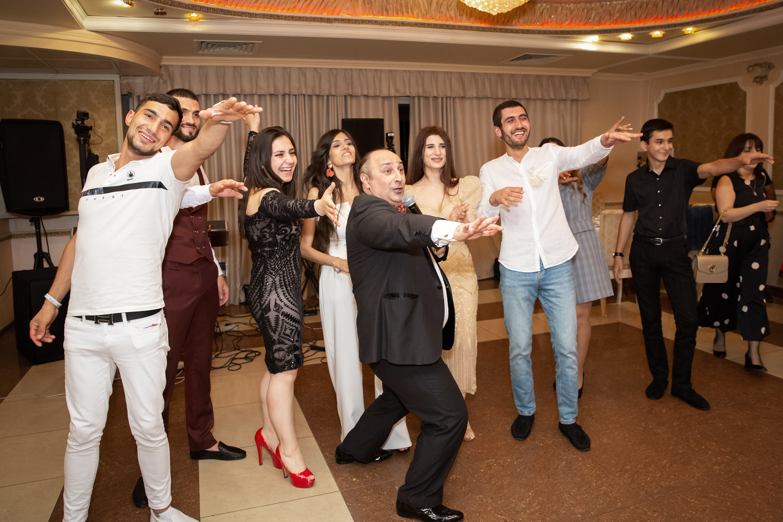 Левон и Кристина. Свадебные фотографы в Москве: Денис и Елена Пройдовы