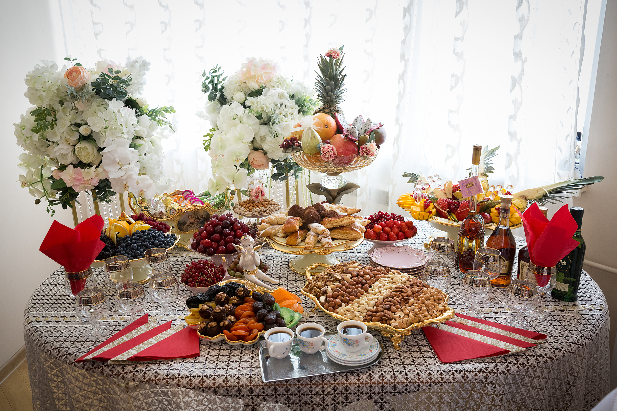 Давид и Нектар. Свадебные фотографы в Москве: Денис и Елена Пройдовы