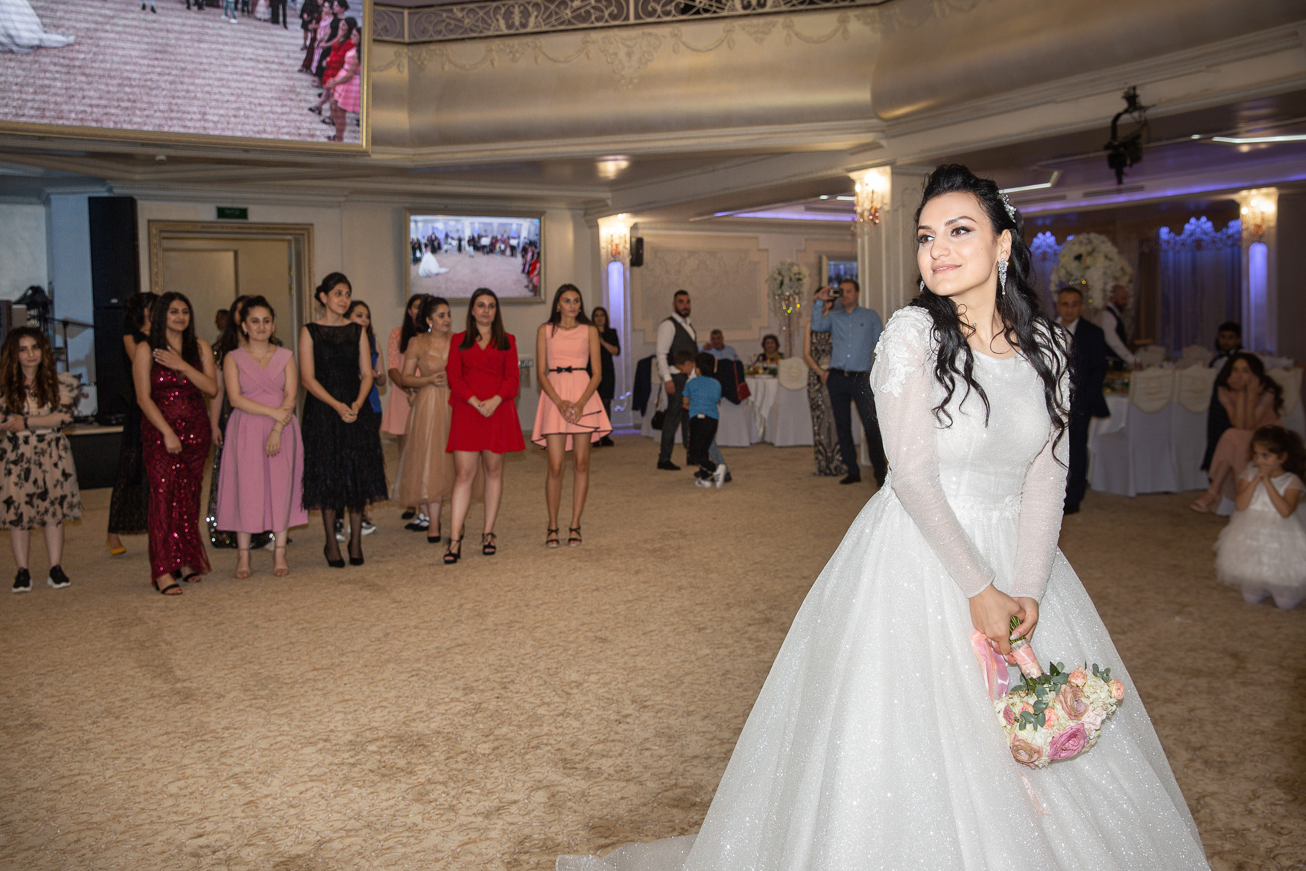 Эвалдик и Мариам. Свадебные фотографы в Москве: Денис и Елена Пройдовы