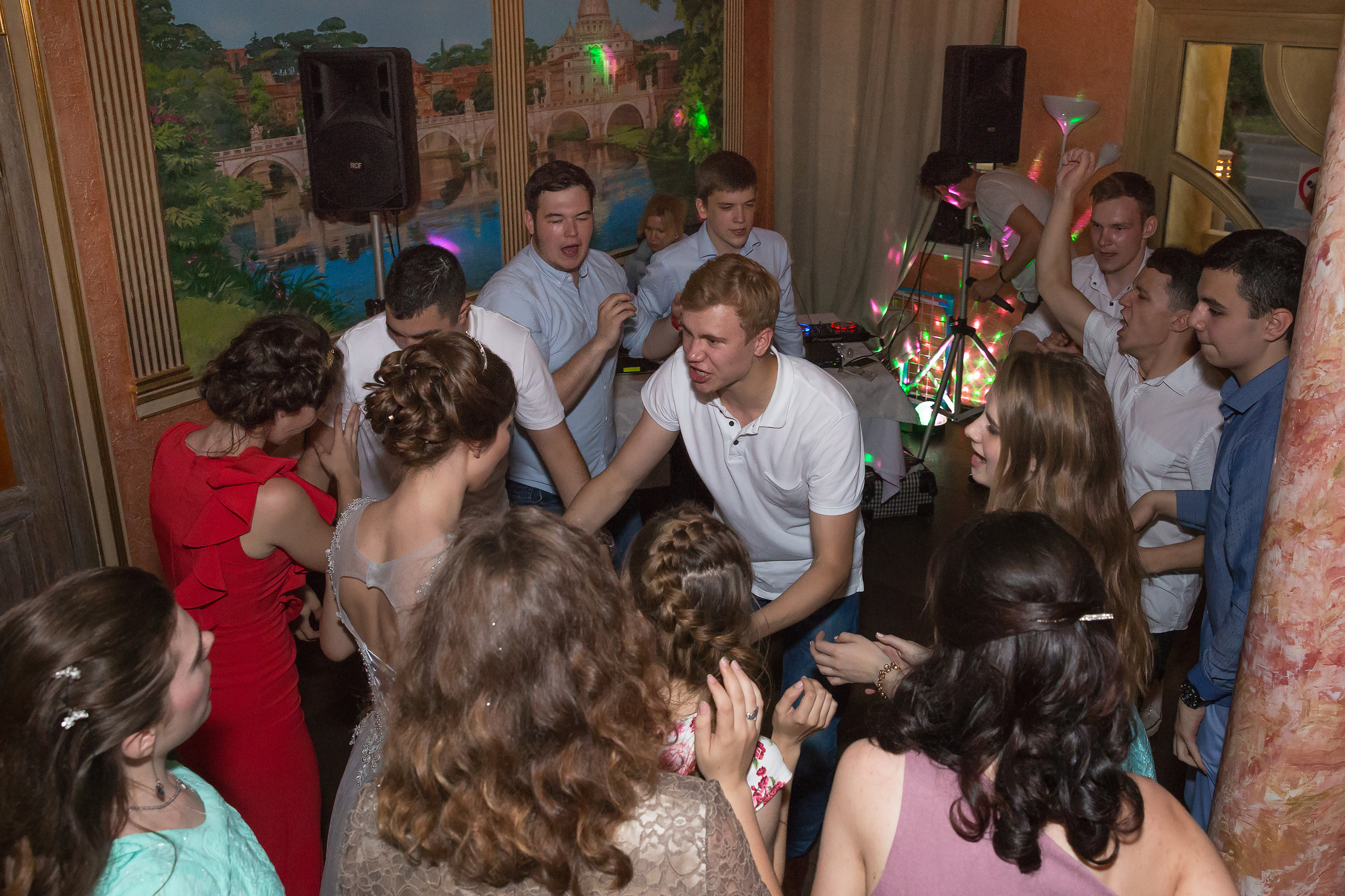 Выпускной. Свадебные фотографы в Москве: Денис и Елена Пройдовы