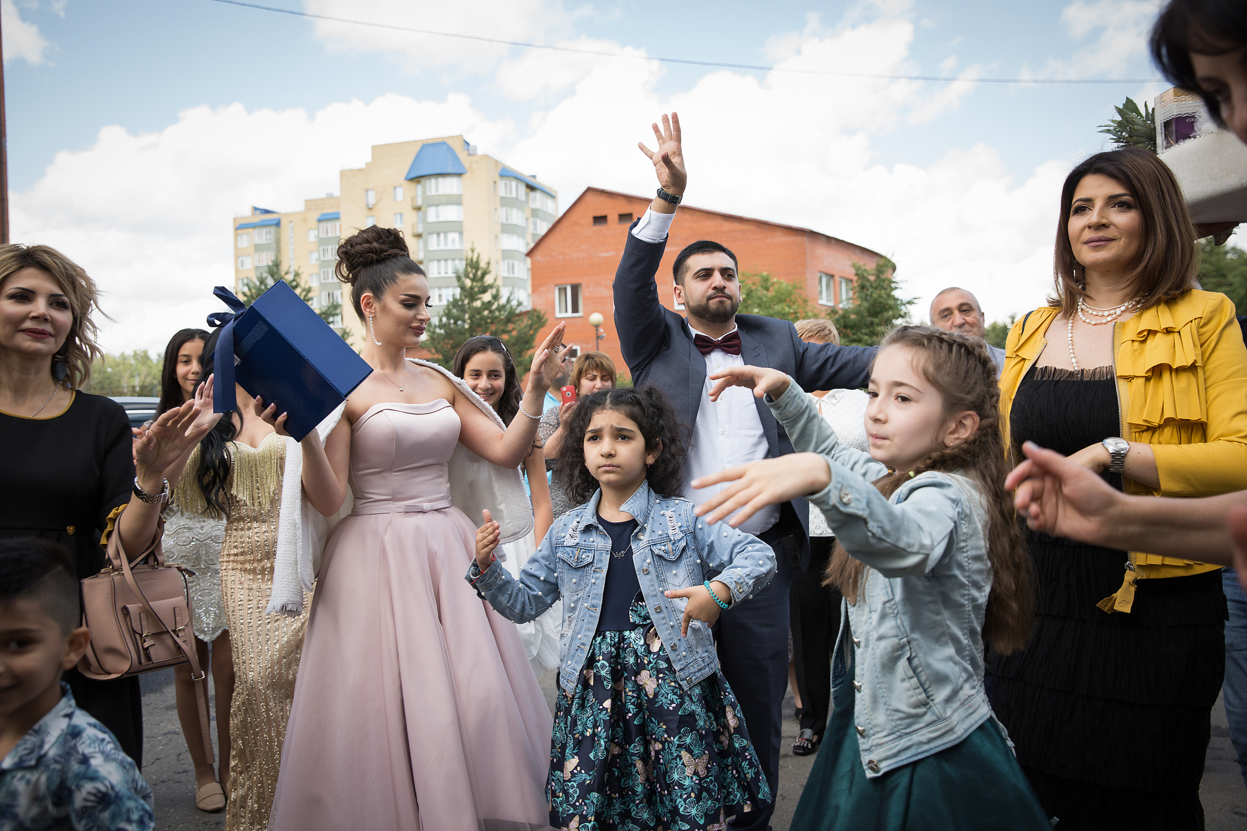 Давид и Нектар. Свадебные фотографы в Москве: Денис и Елена Пройдовы