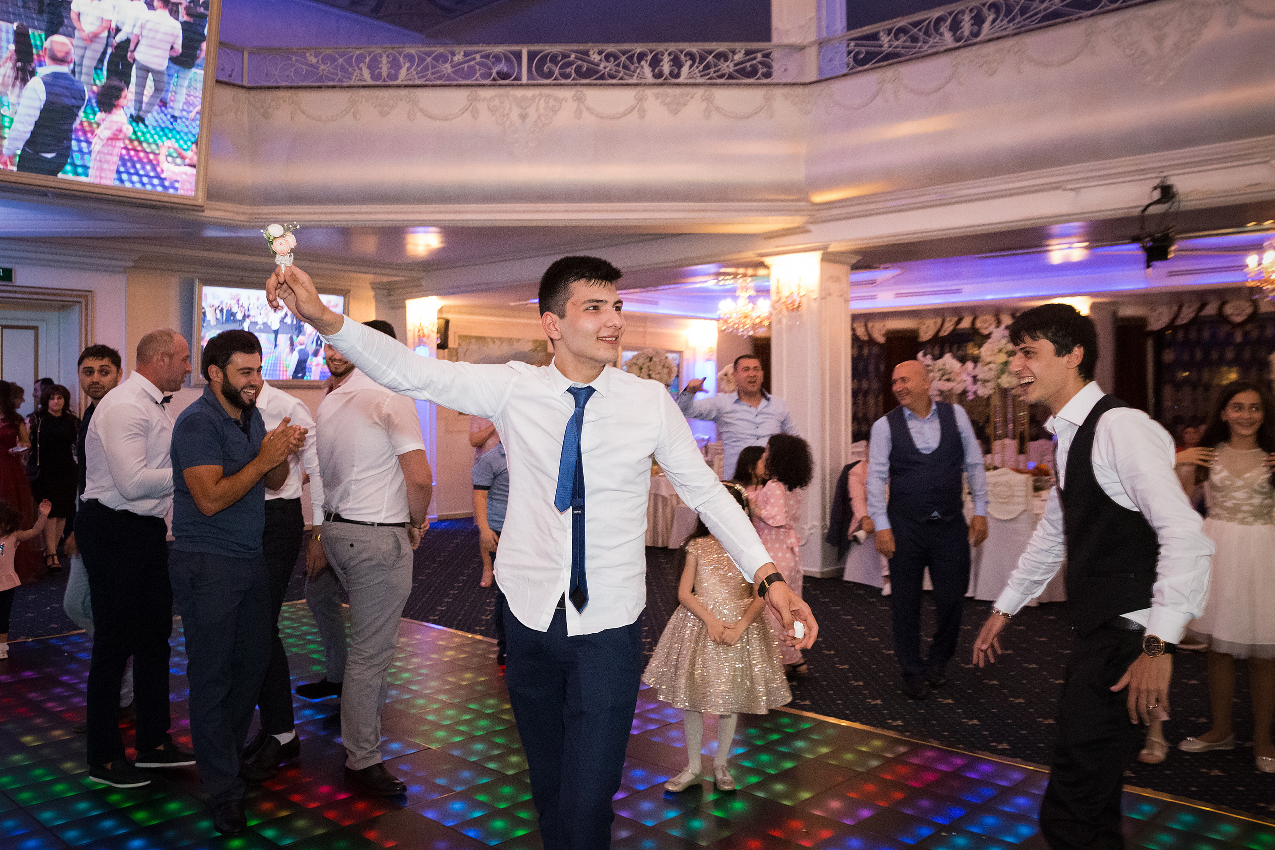 Давид и Нектар. Свадебные фотографы в Москве: Денис и Елена Пройдовы