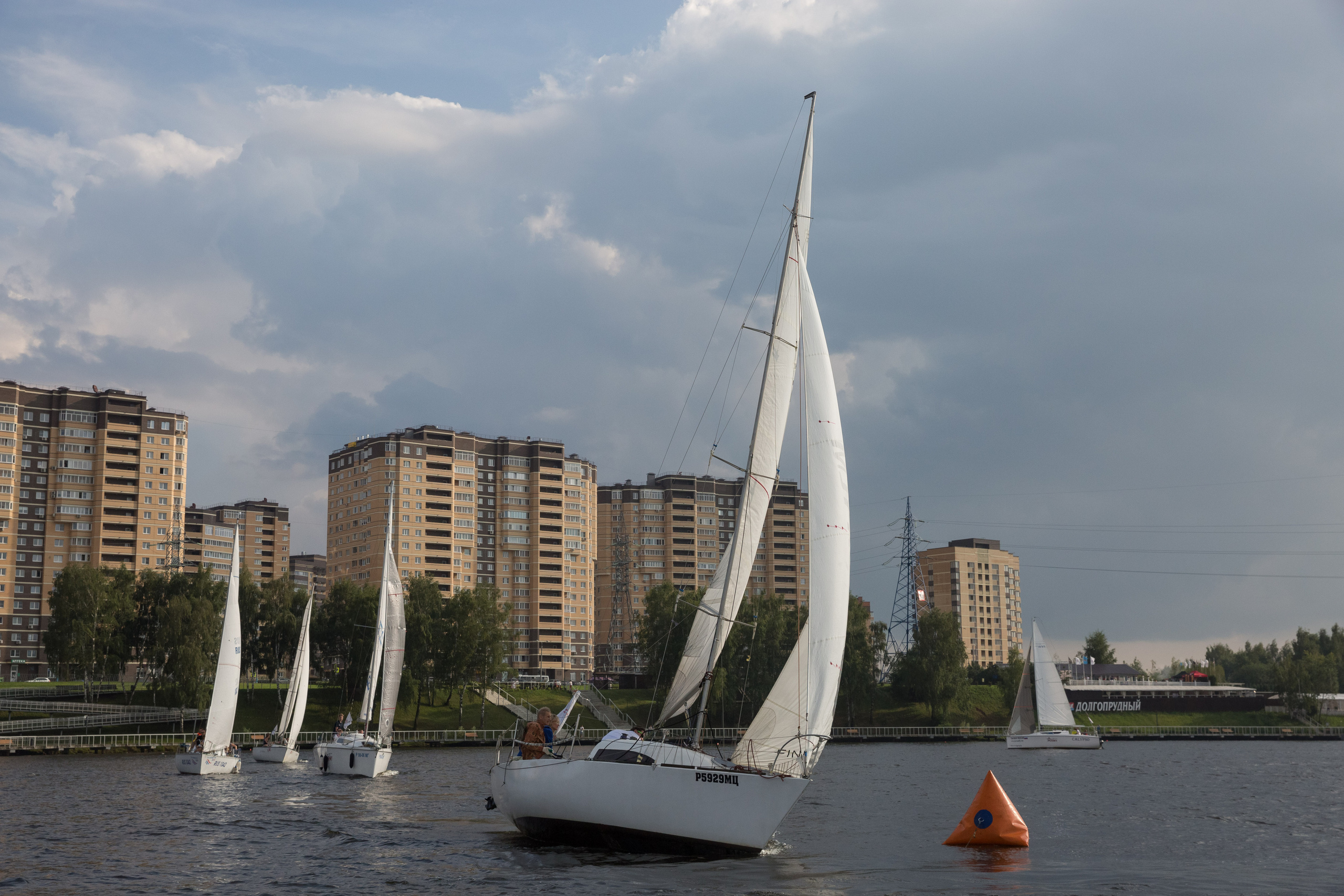 Regata Stars в ресторане Don David. Свадебные фотографы в Москве: Денис и Елена Пройдовы
