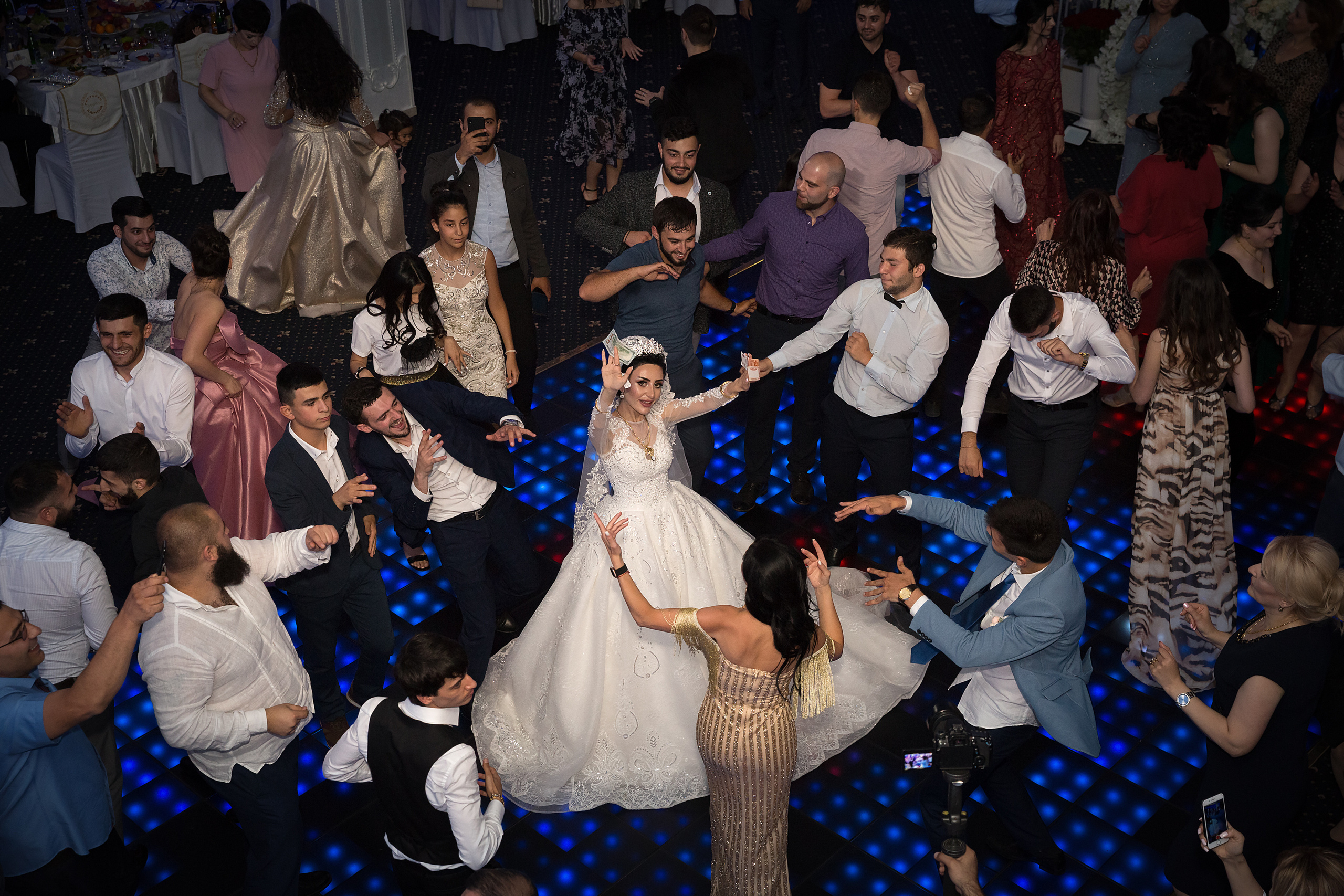 Давид и Нектар. Свадебные фотографы в Москве: Денис и Елена Пройдовы