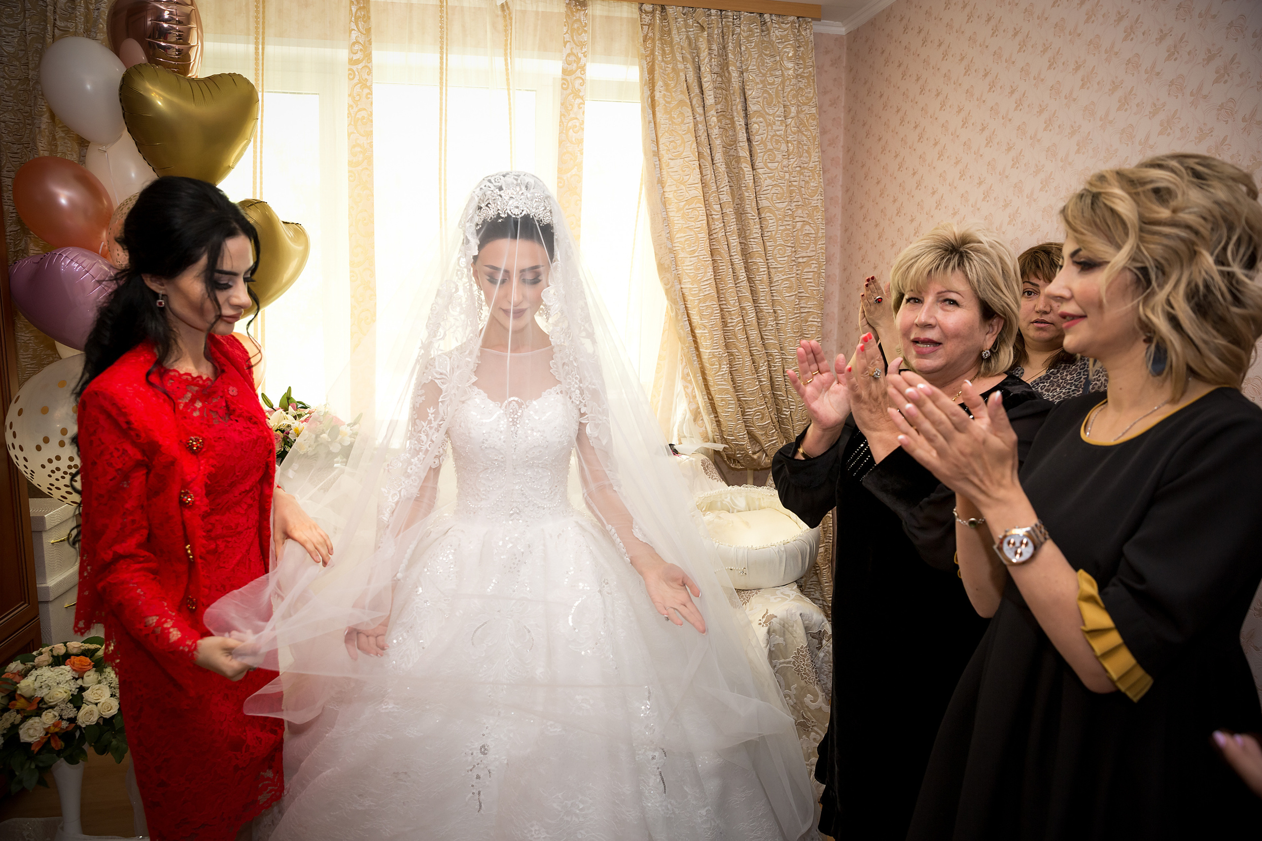 Давид и Нектар. Свадебные фотографы в Москве: Денис и Елена Пройдовы