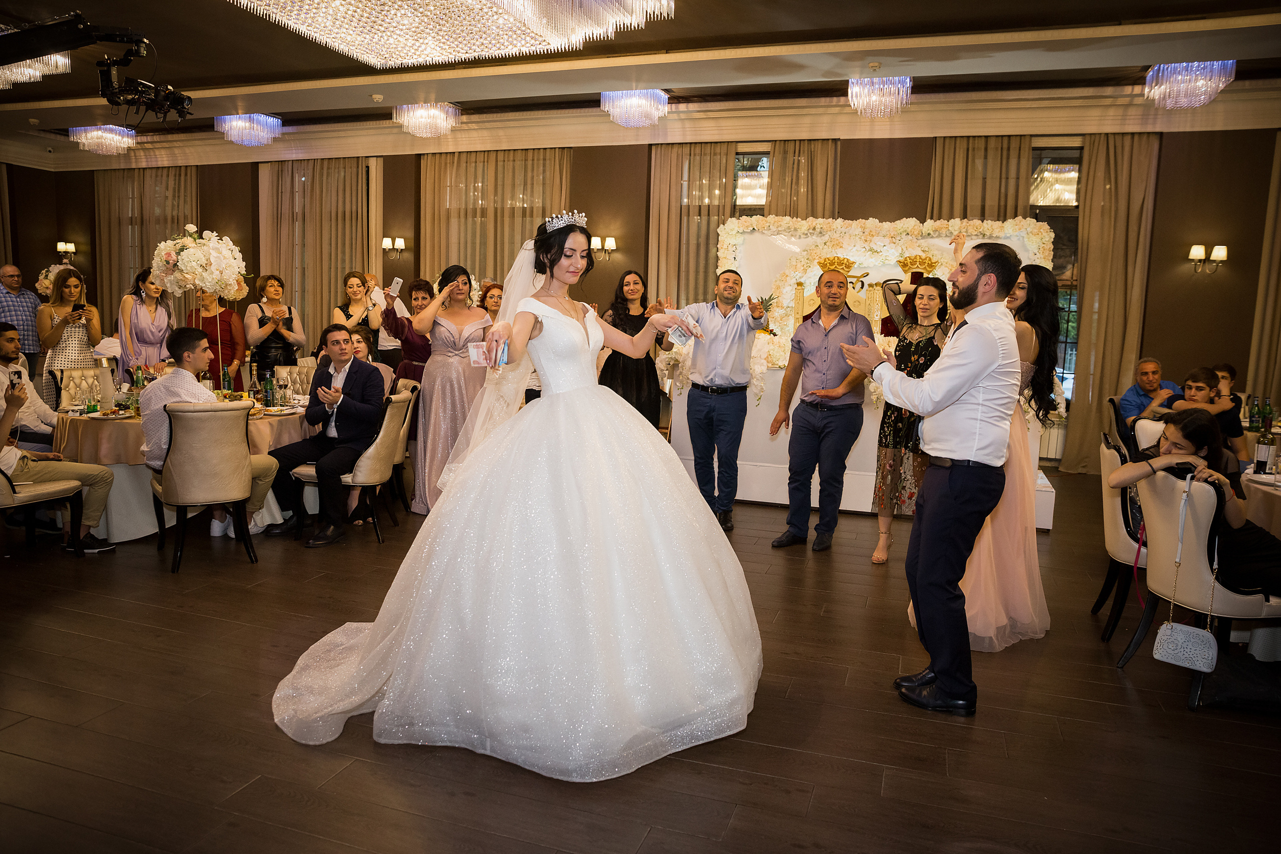 Феликс и Арминэ. Свадебные фотографы в Москве: Денис и Елена Пройдовы