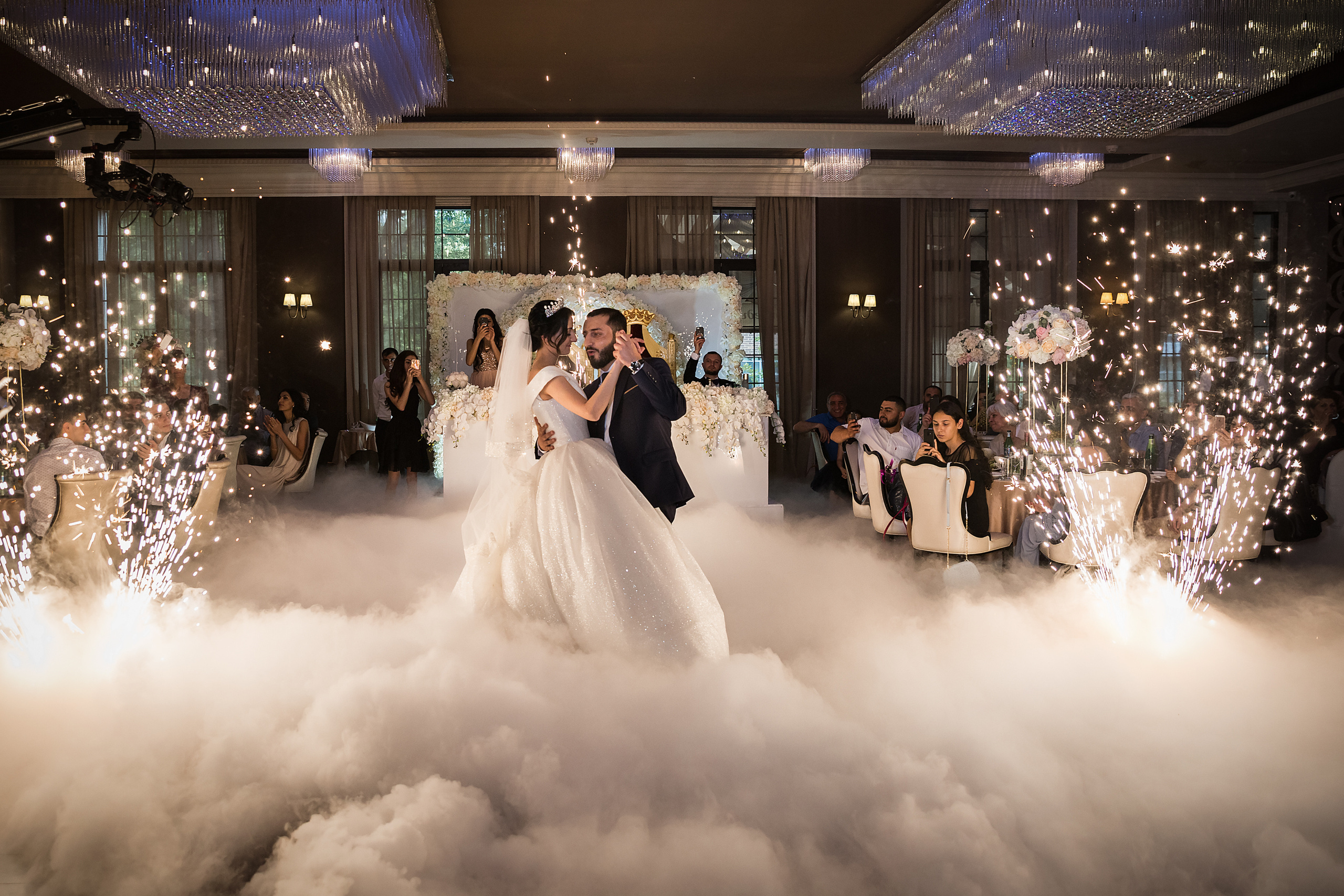 Феликс и Арминэ. Свадебные фотографы в Москве: Денис и Елена Пройдовы