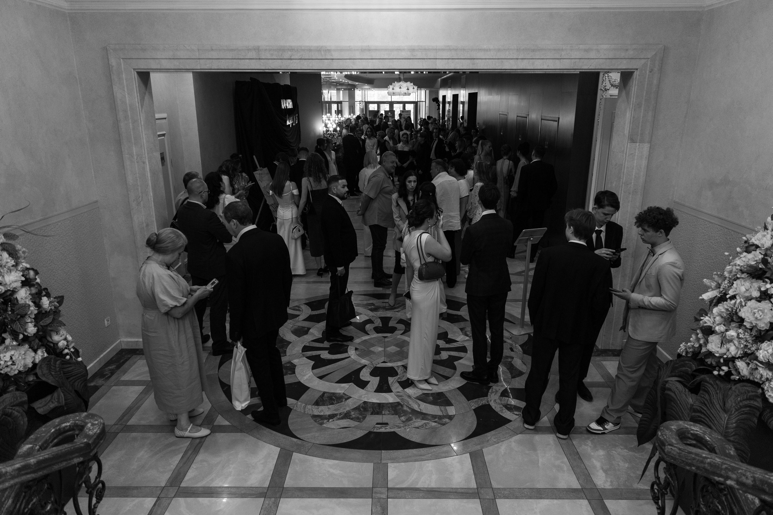 Выпускной: Гимназия1. Фотограф свадебный, репортажный, индивидуальный, фото для маркетплейсов, брендов, автосалонов