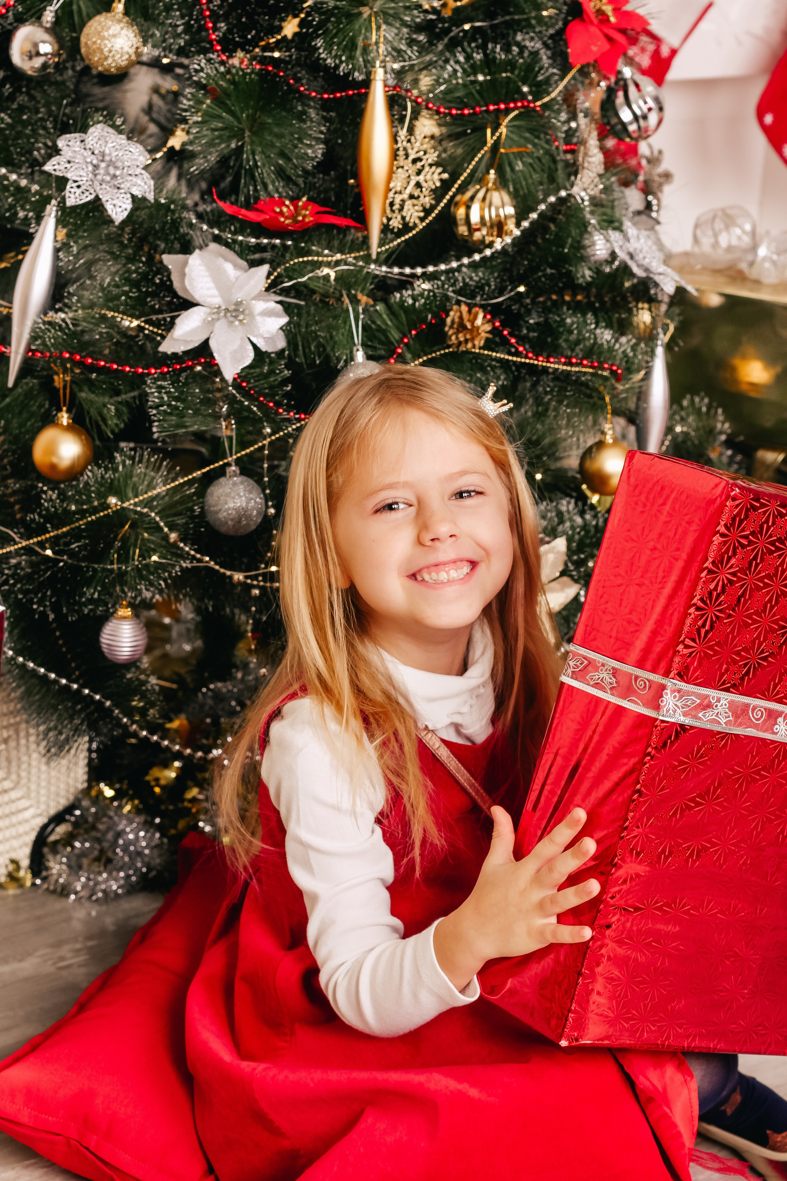 Полина, Глеб, Таисия. Главная