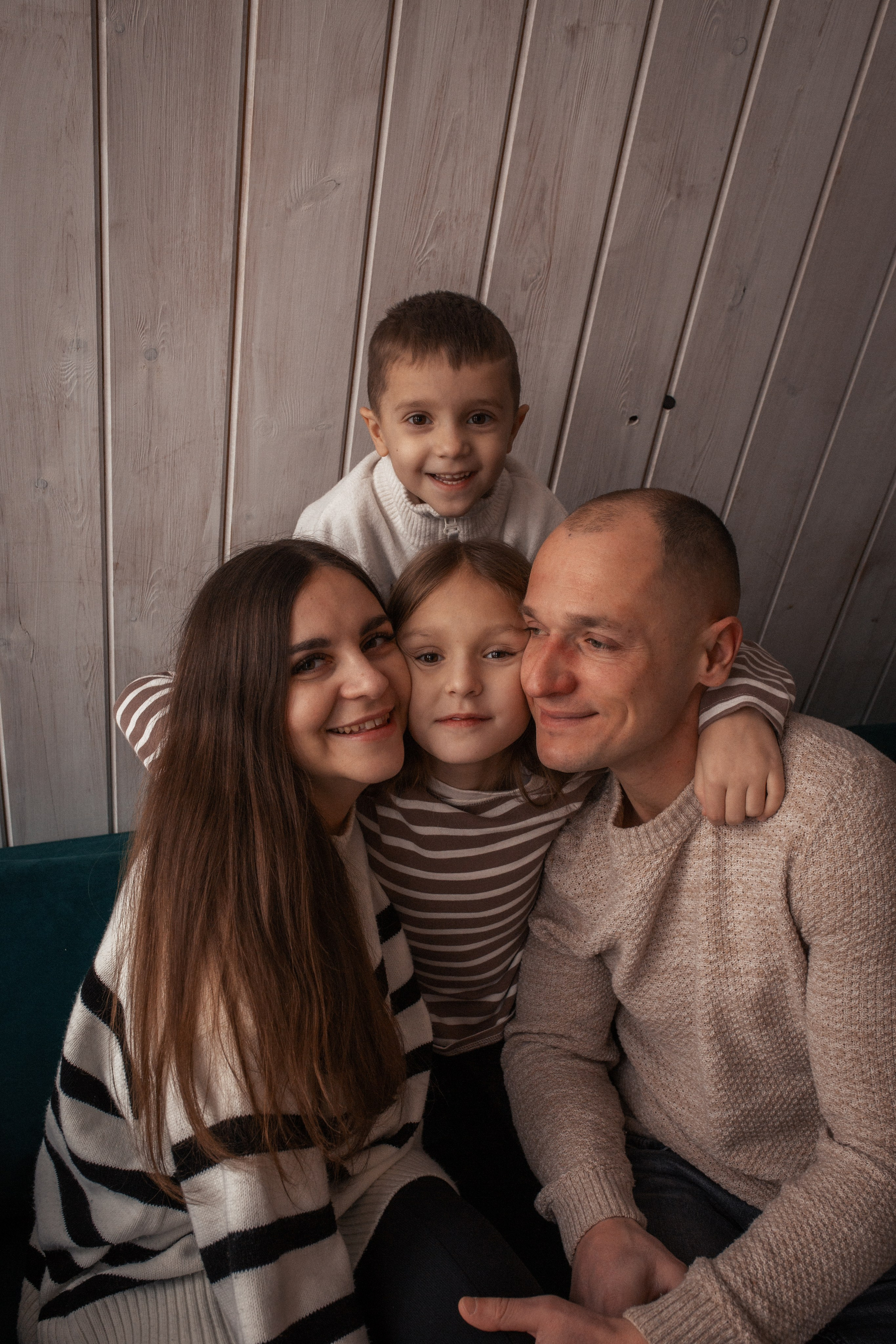 Мария с семьёй