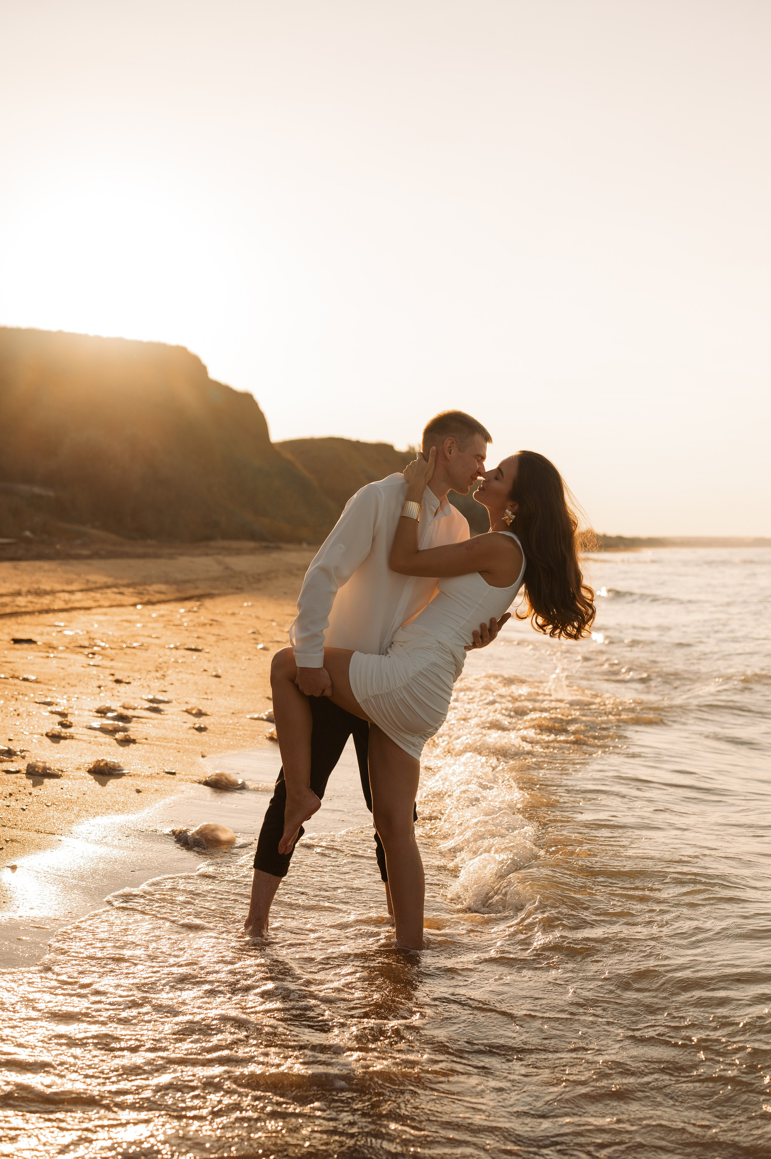 Предсвадебная съёмка на море🌊. Свадебный и семейный фотограф в Краснодаре Алина Мельник