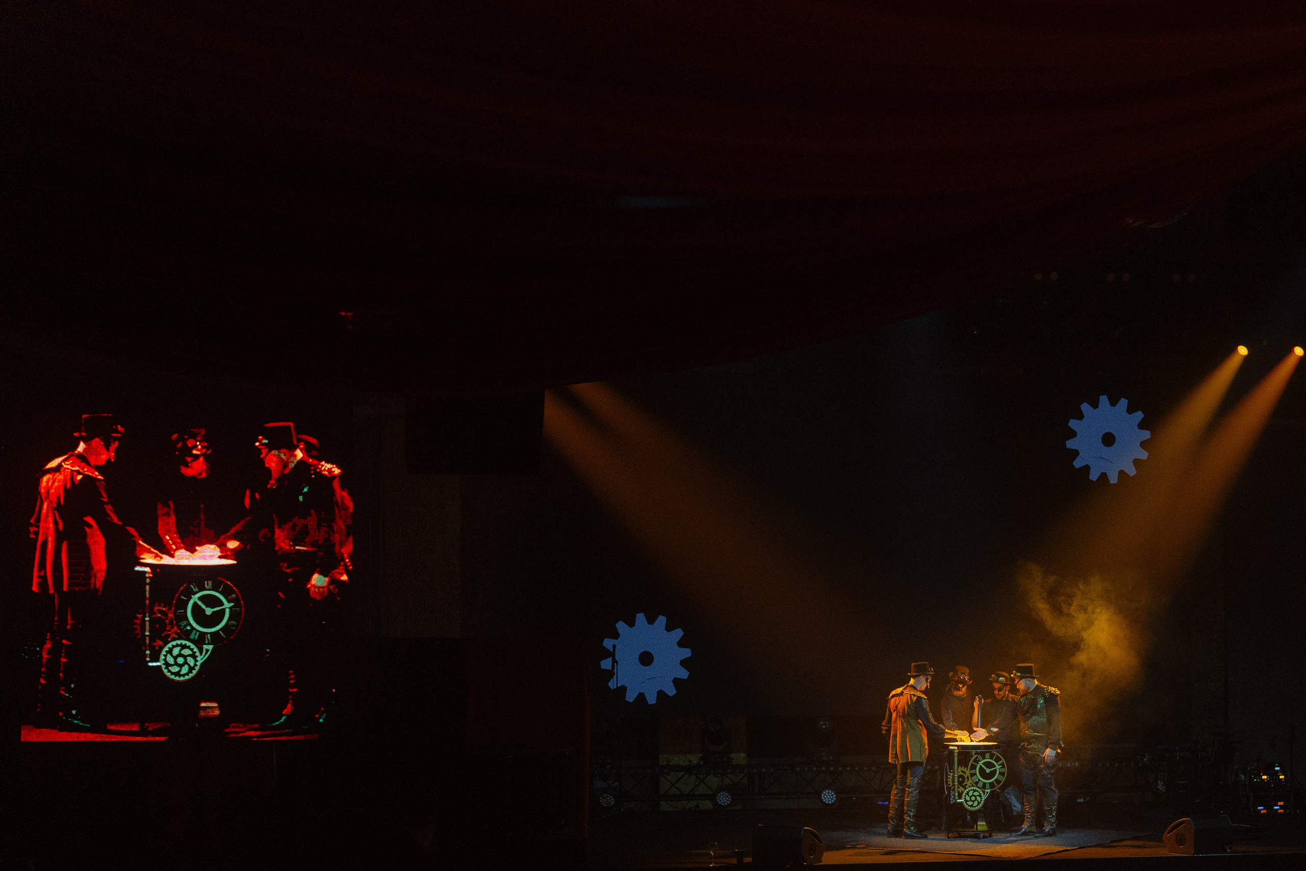 Новогодний корпоратив. КОРПОРАТИВНЫЙ, ИМИДЖЕВЫЙ И РЕПОРТАЖНЫЙ ФОТОГРАФ МАКСИМ МЕШ