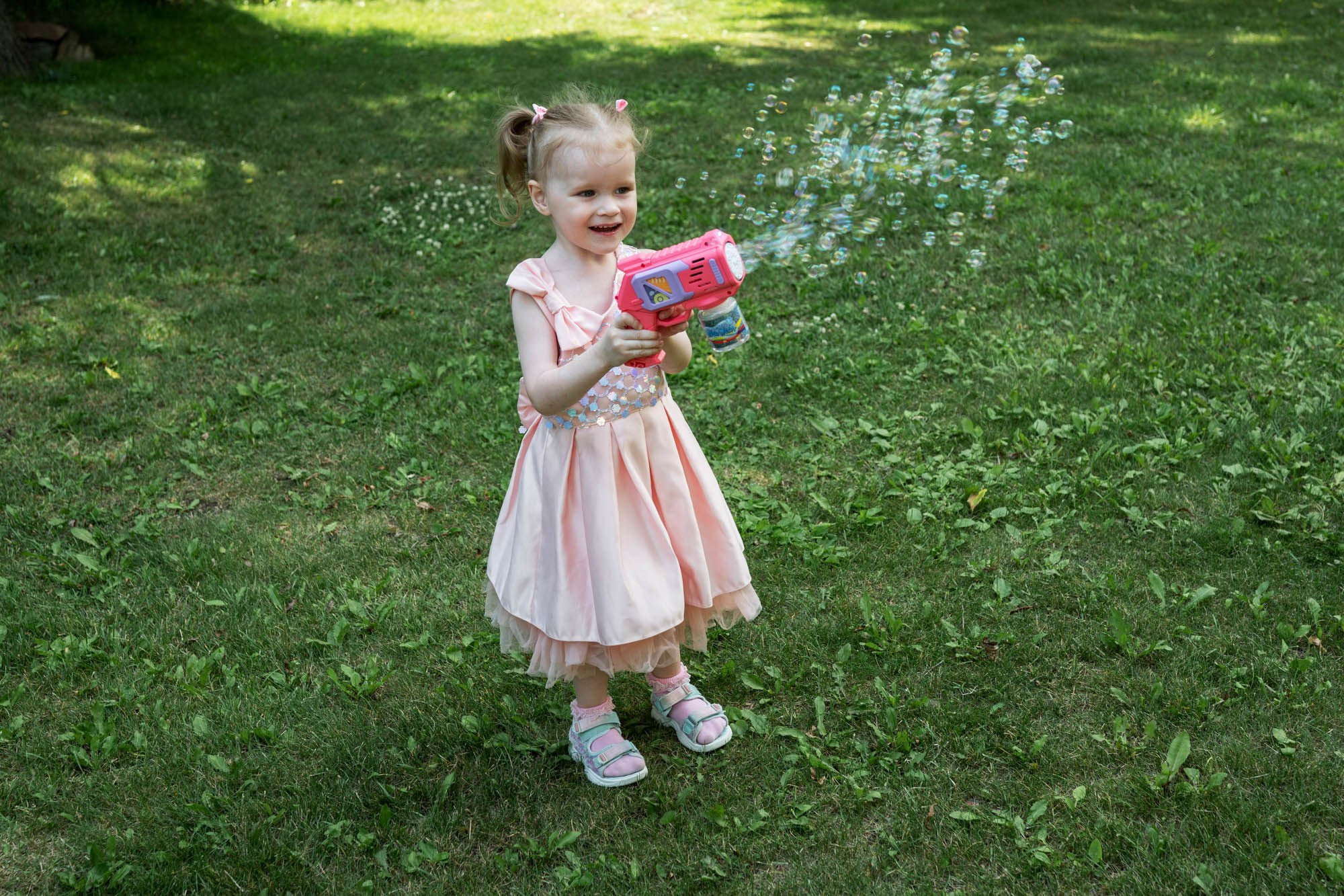 Влад и Кристина, камерная свадьба творческих ребят. Свадебный и портретный фотограф в Омске Матвей Краузе