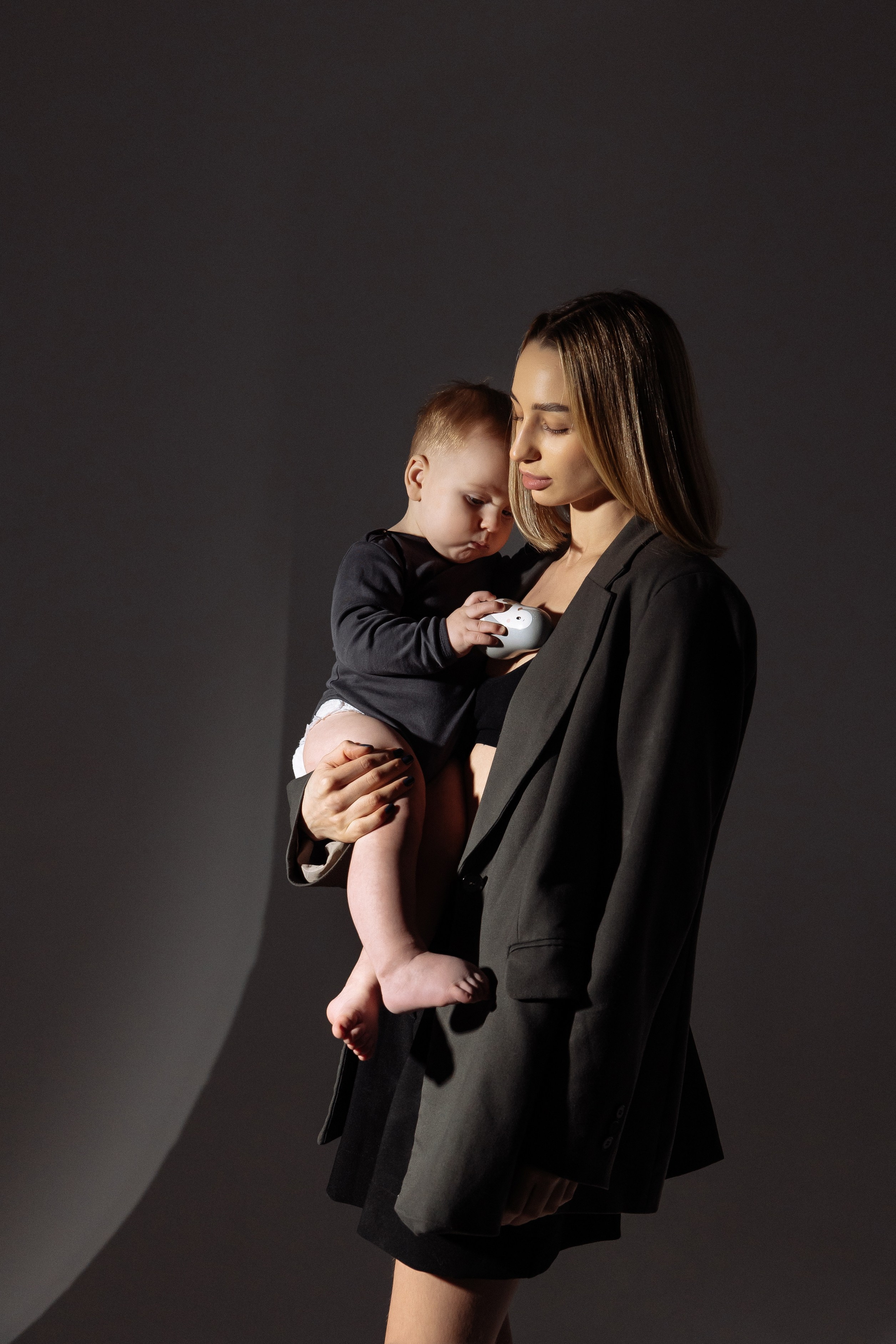 Семейная фотосессия в студии. Фотограф Норильск, Москва