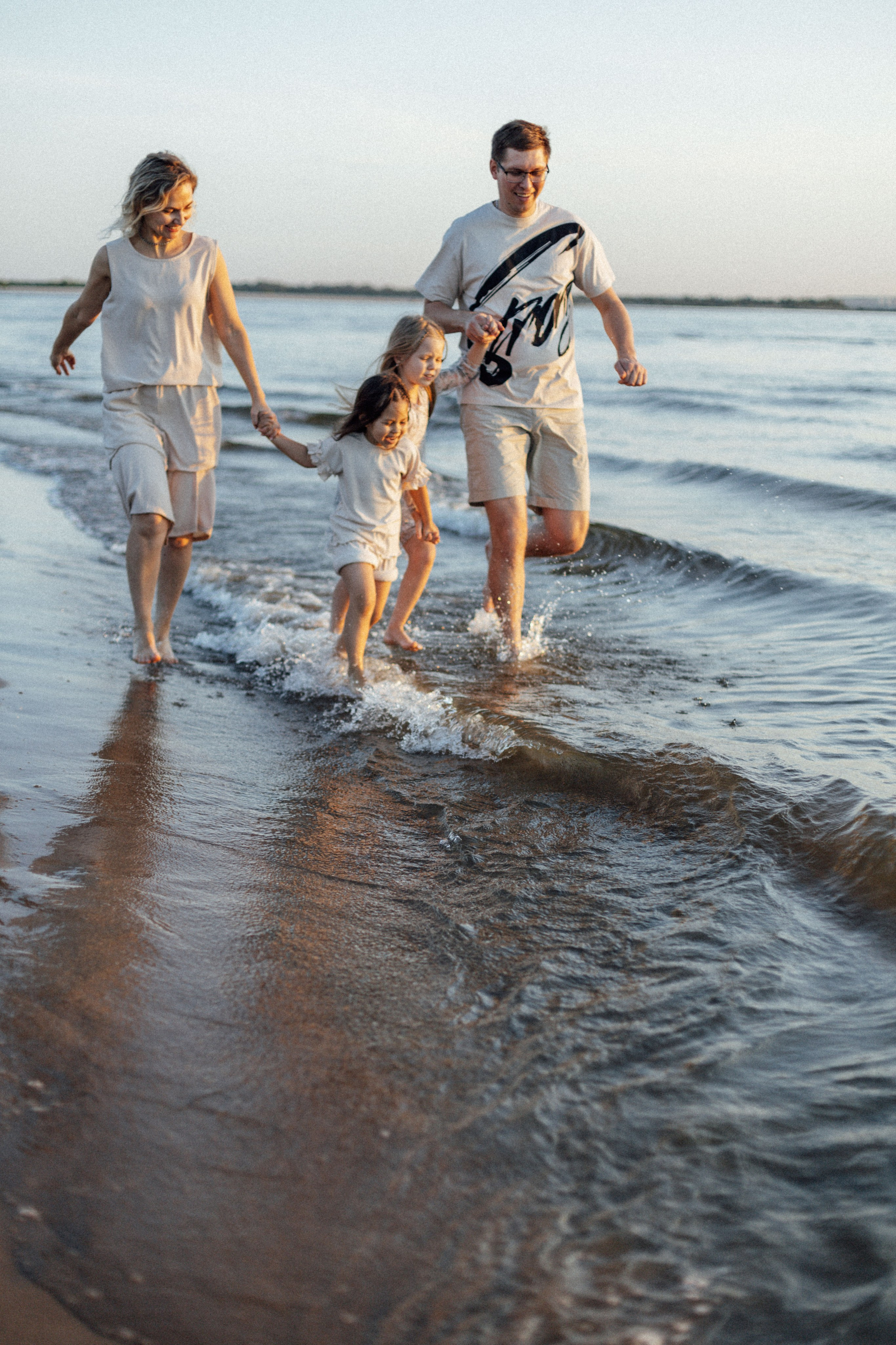 Саша + Женя + Настя + Аня. Семейный фотограф Елена Баган Волгоград