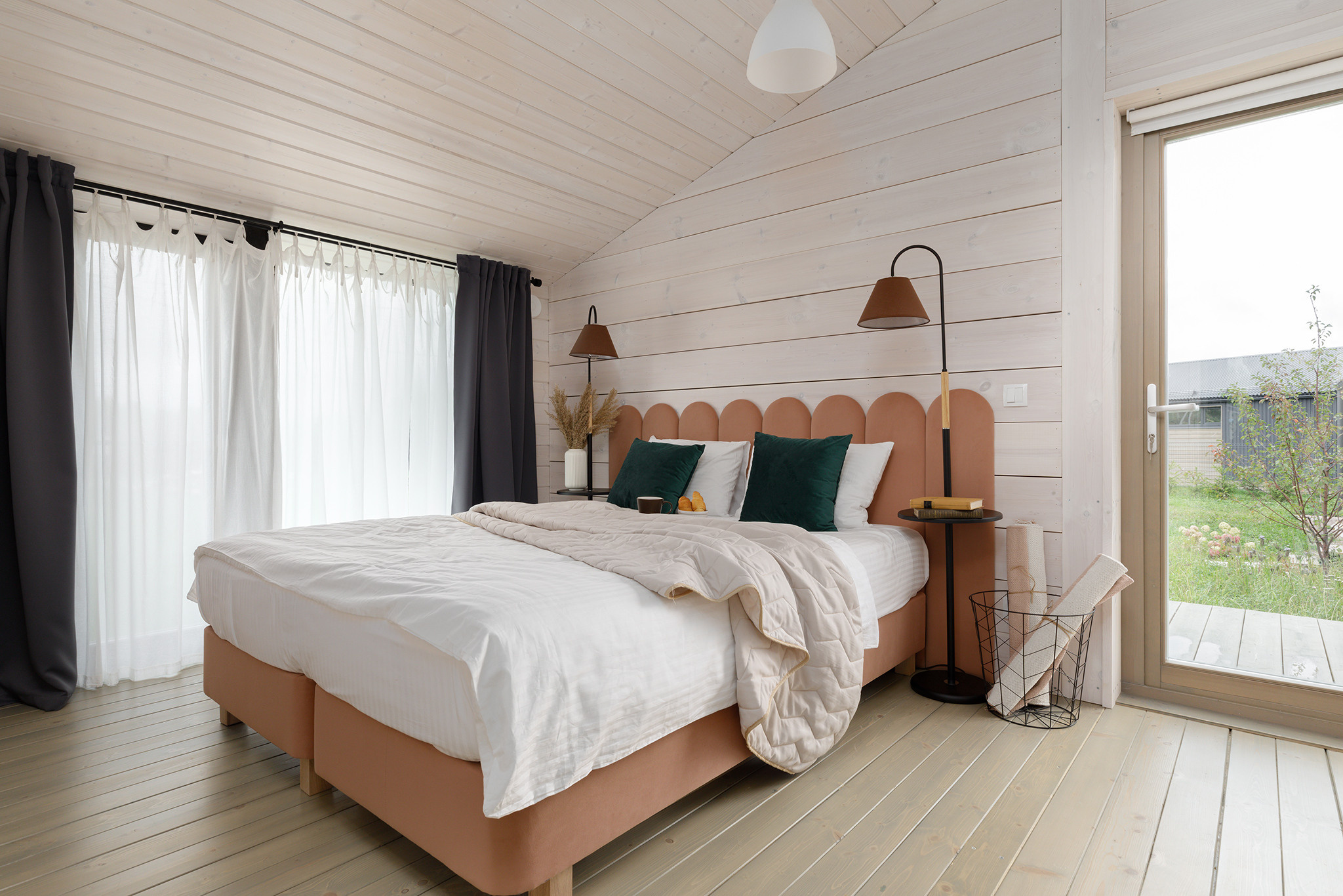 Интерьерная фотосъемка в Москве и Московской области. Предметный фотограф в Москве Вячеслав Тимошенко