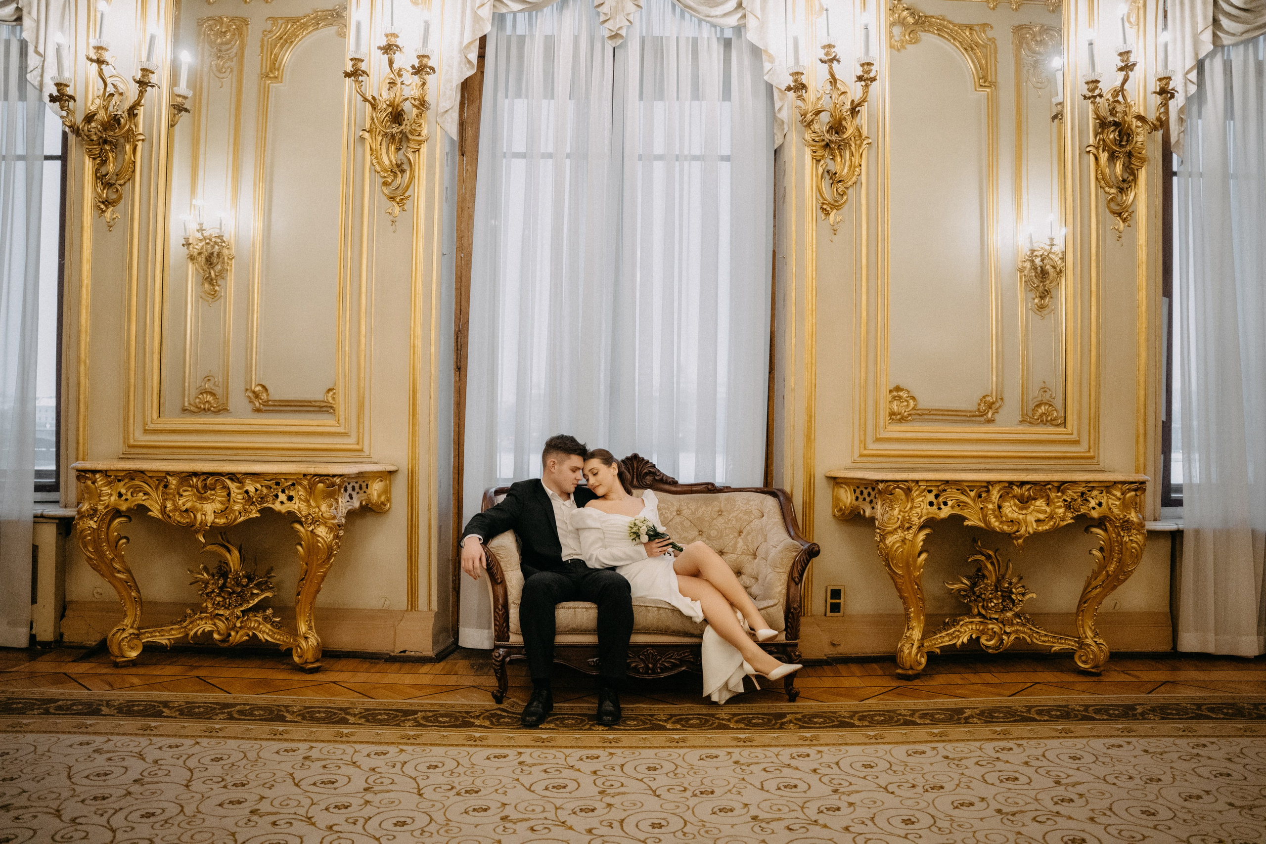 Свадебная фотосессия в Санкт-Петербурге. Федосова Елизавета - свадебный фотограф СПб. Фотосессия Дворец Бракосочетания №1