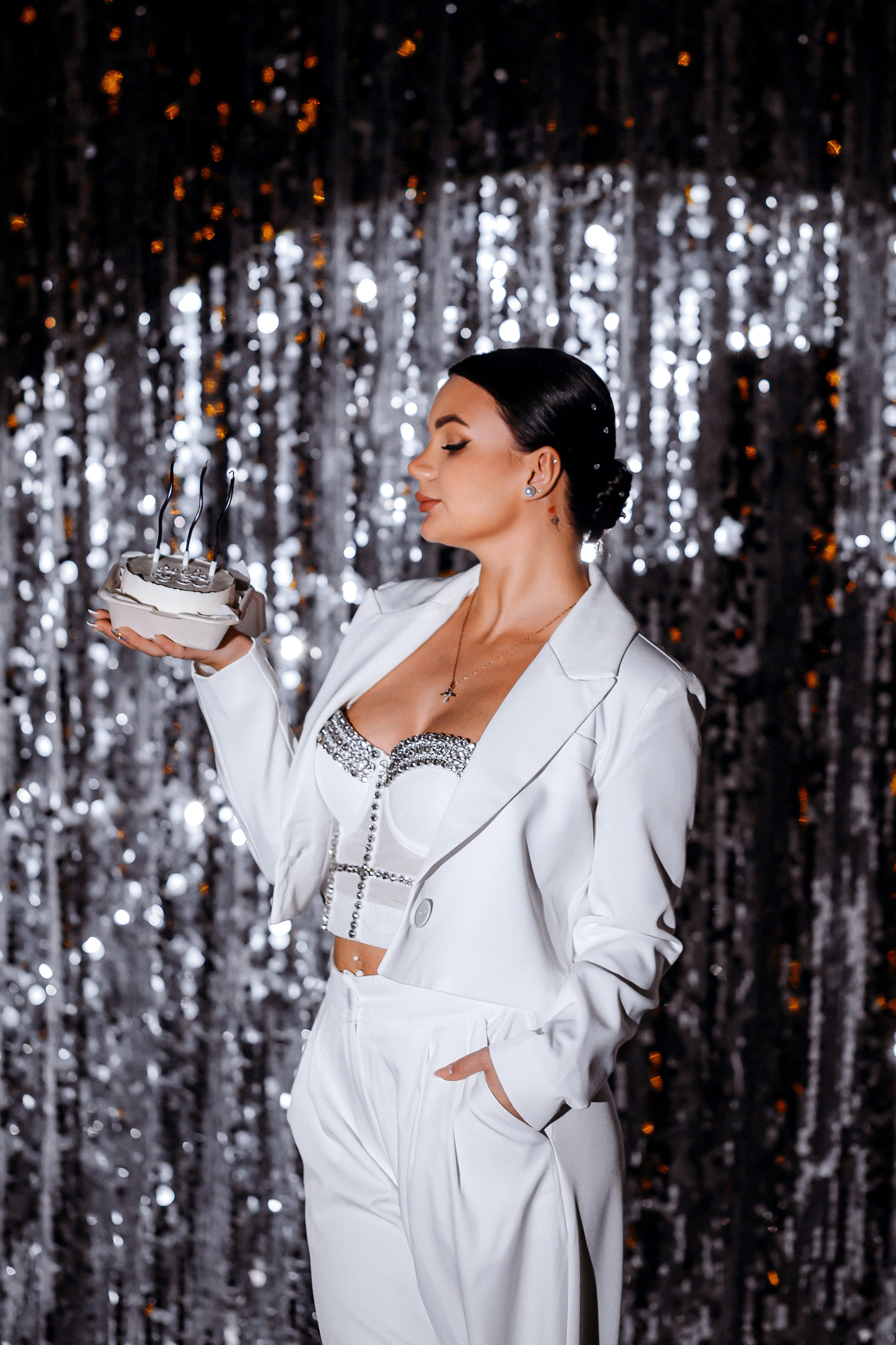 Фотосессия девушки на день рождения. Семейный и детский фотограф в Мурманске Карина Березина